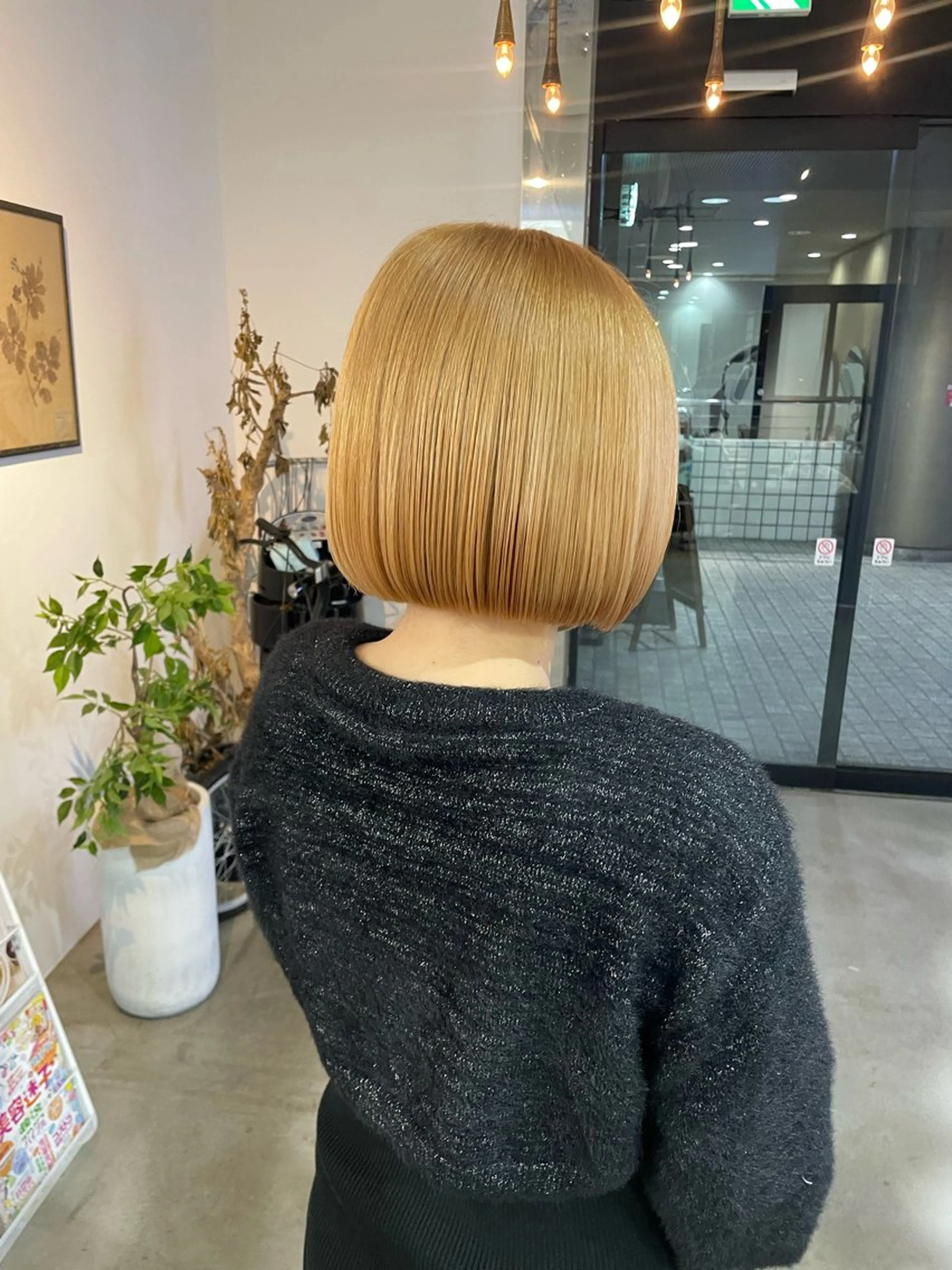 ショート カラー カット ヘアカラー トリートメント ミウラ サクラコのヘアスタイル