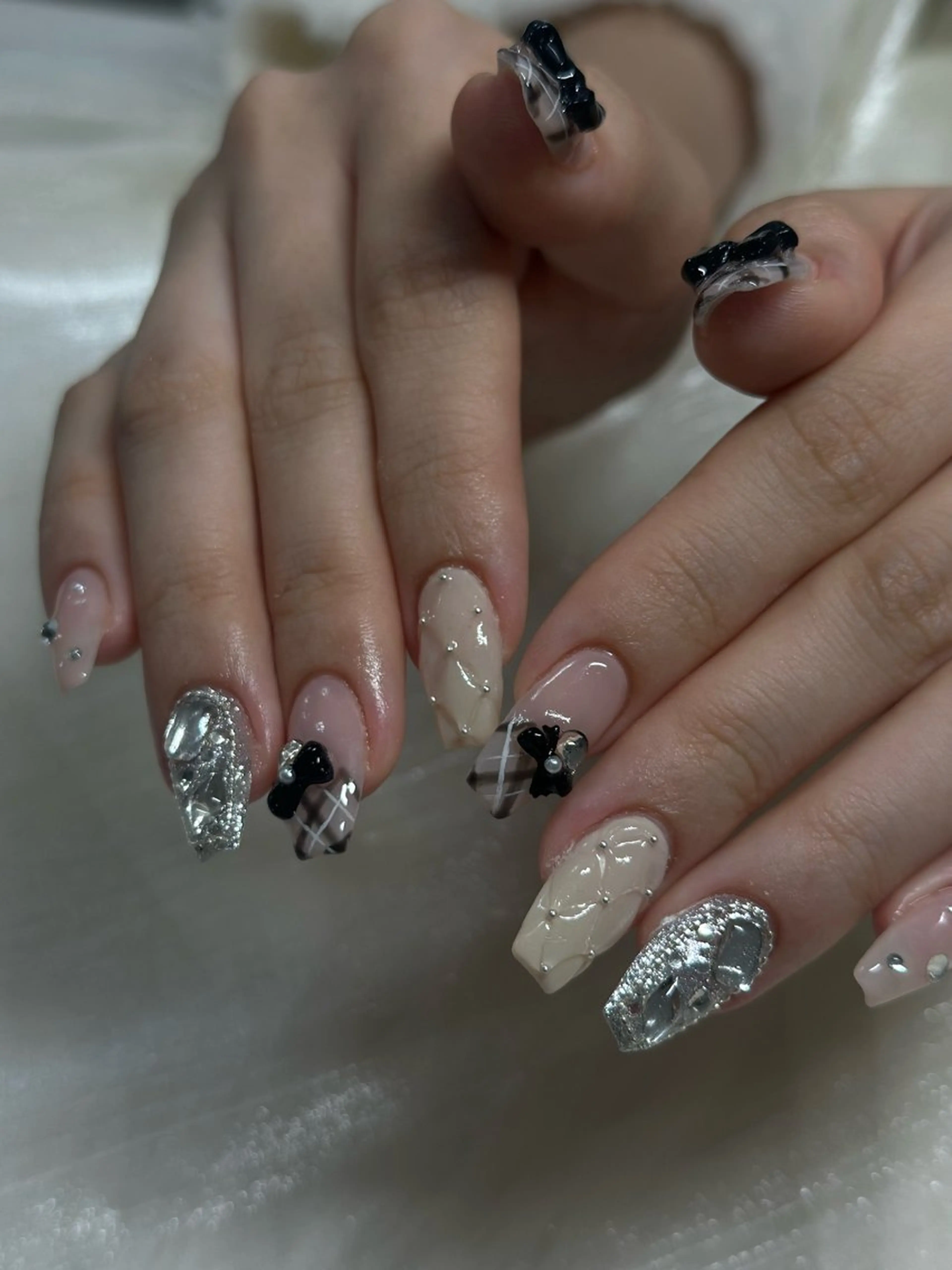 ネイル ハンドネイル mis uzuのネイルデザイン