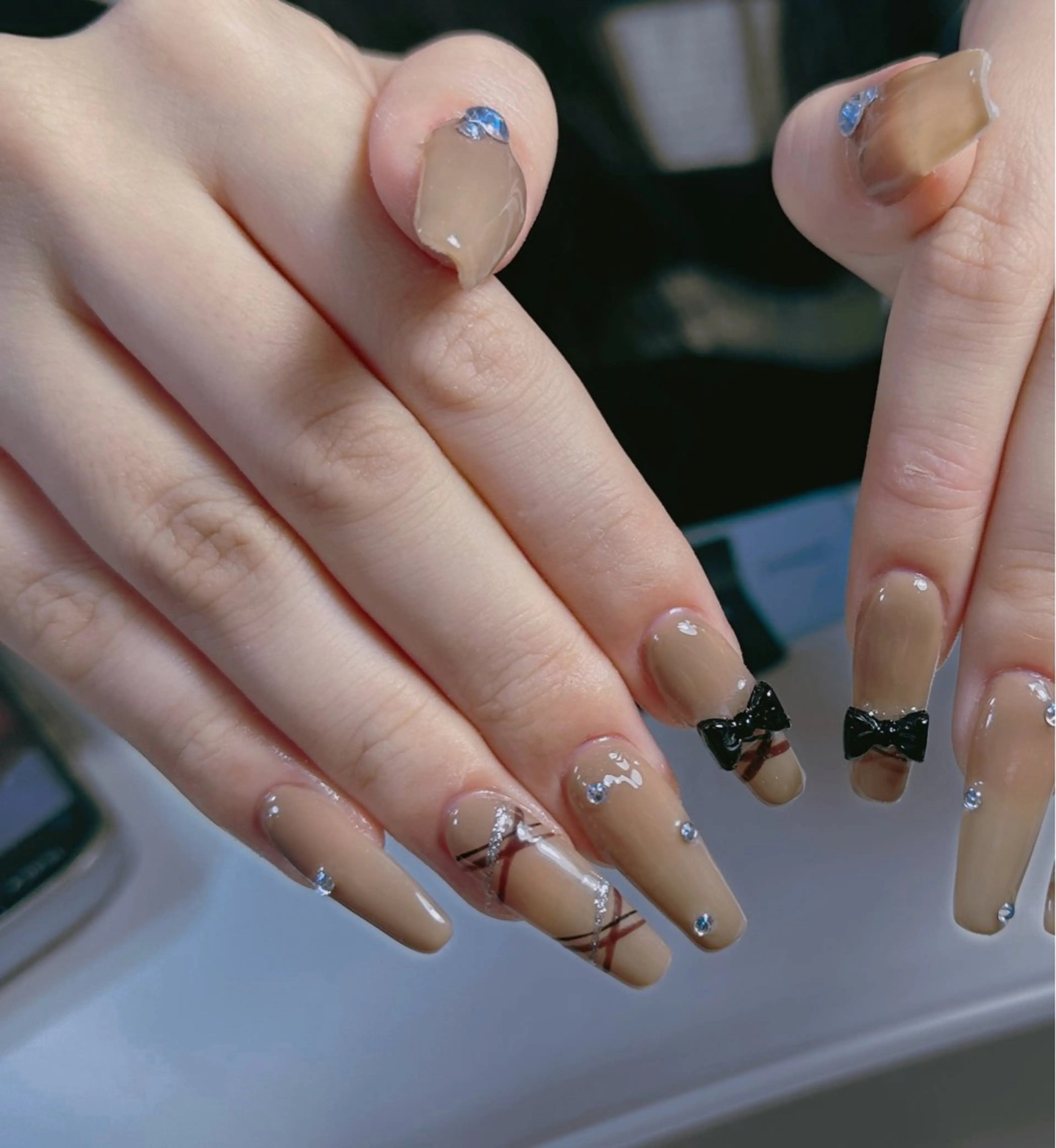 ネイル キラキラネイル 韓国ネイル ネイルチップ ワンホンネイル ハンドネイル HanaNail Salonのネイルデザイン