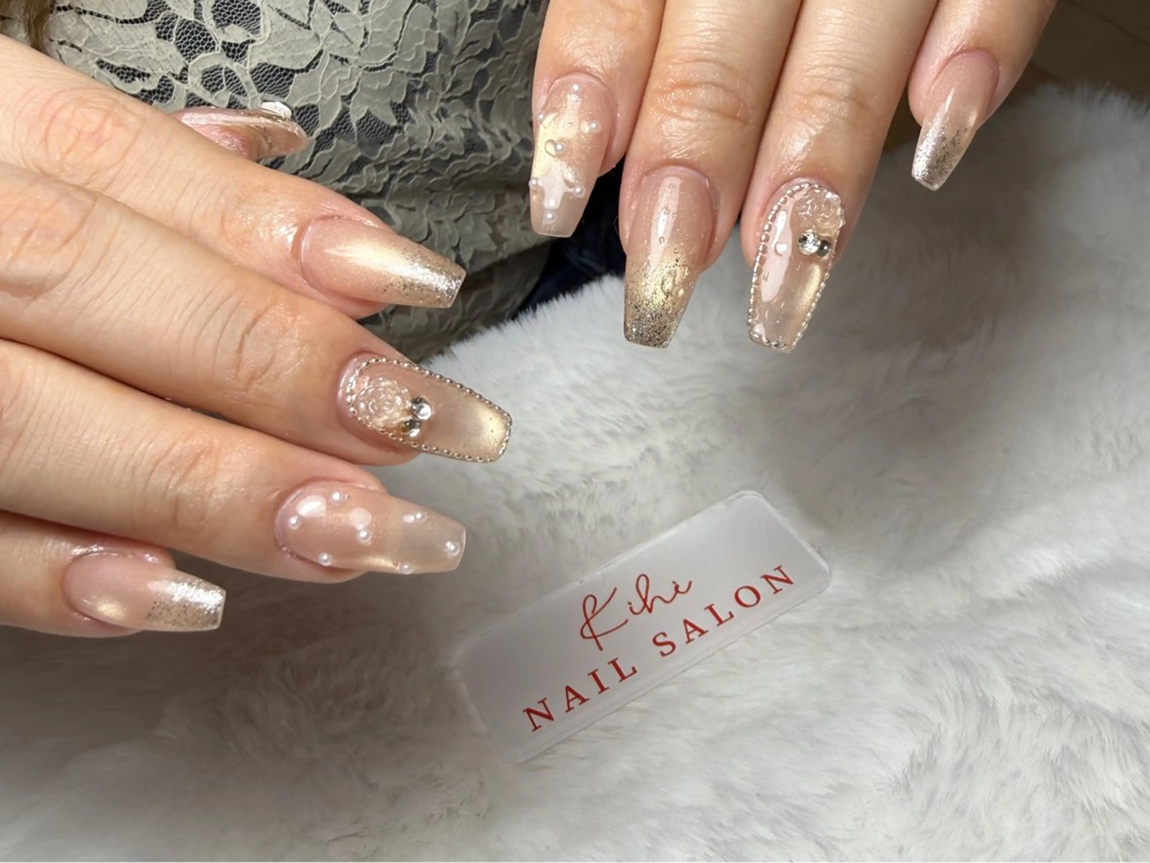 ネイル アートネイル フレンチネイル ジェルネイル グラデーション 韓国ネイル ハンドネイル 💕鈴木ユリ パラジェル/オフ無料のネイルデザイン