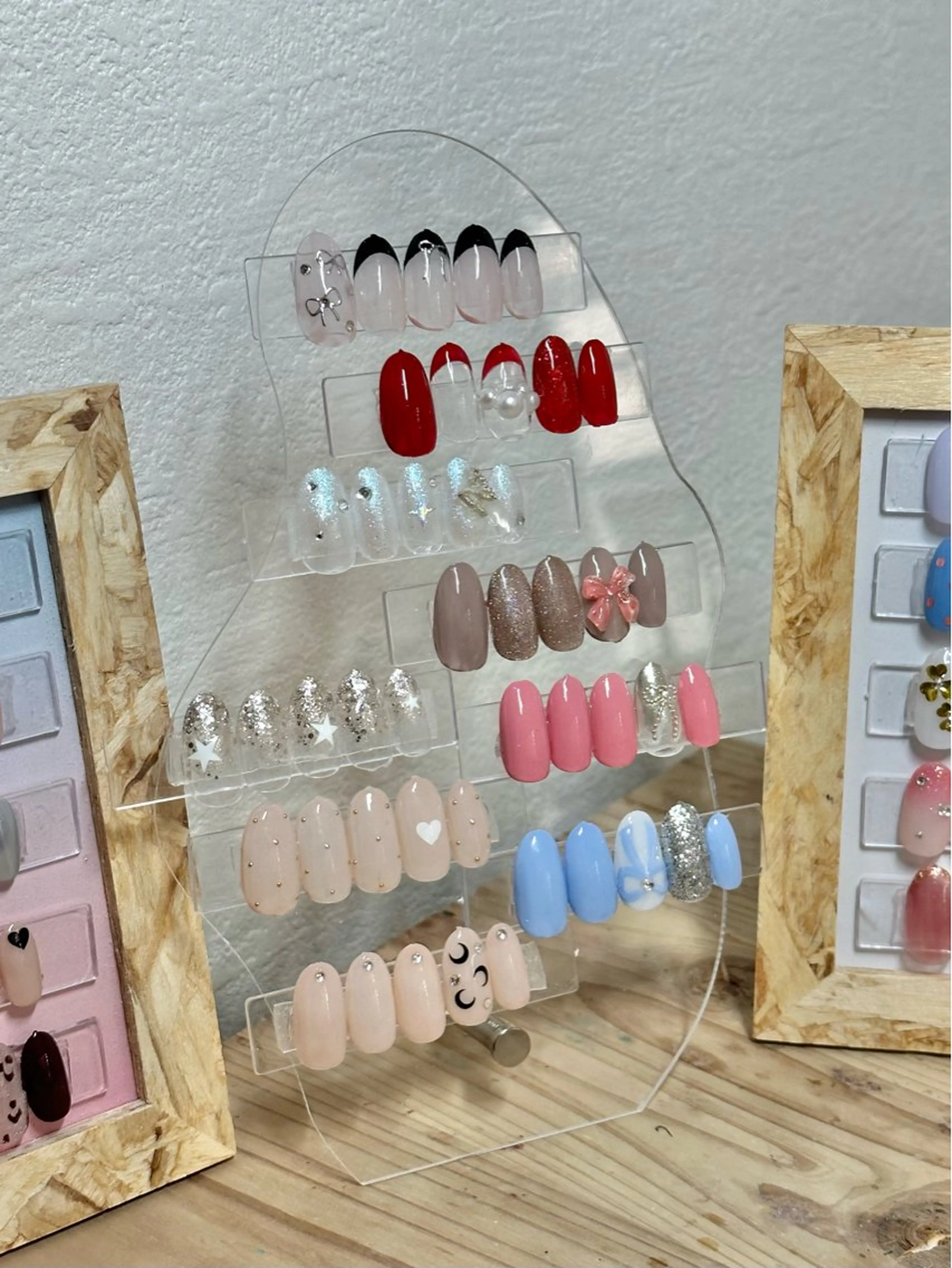 ネイル La vie est belle.所属・ラヴィエベル なつみのネイルデザイン