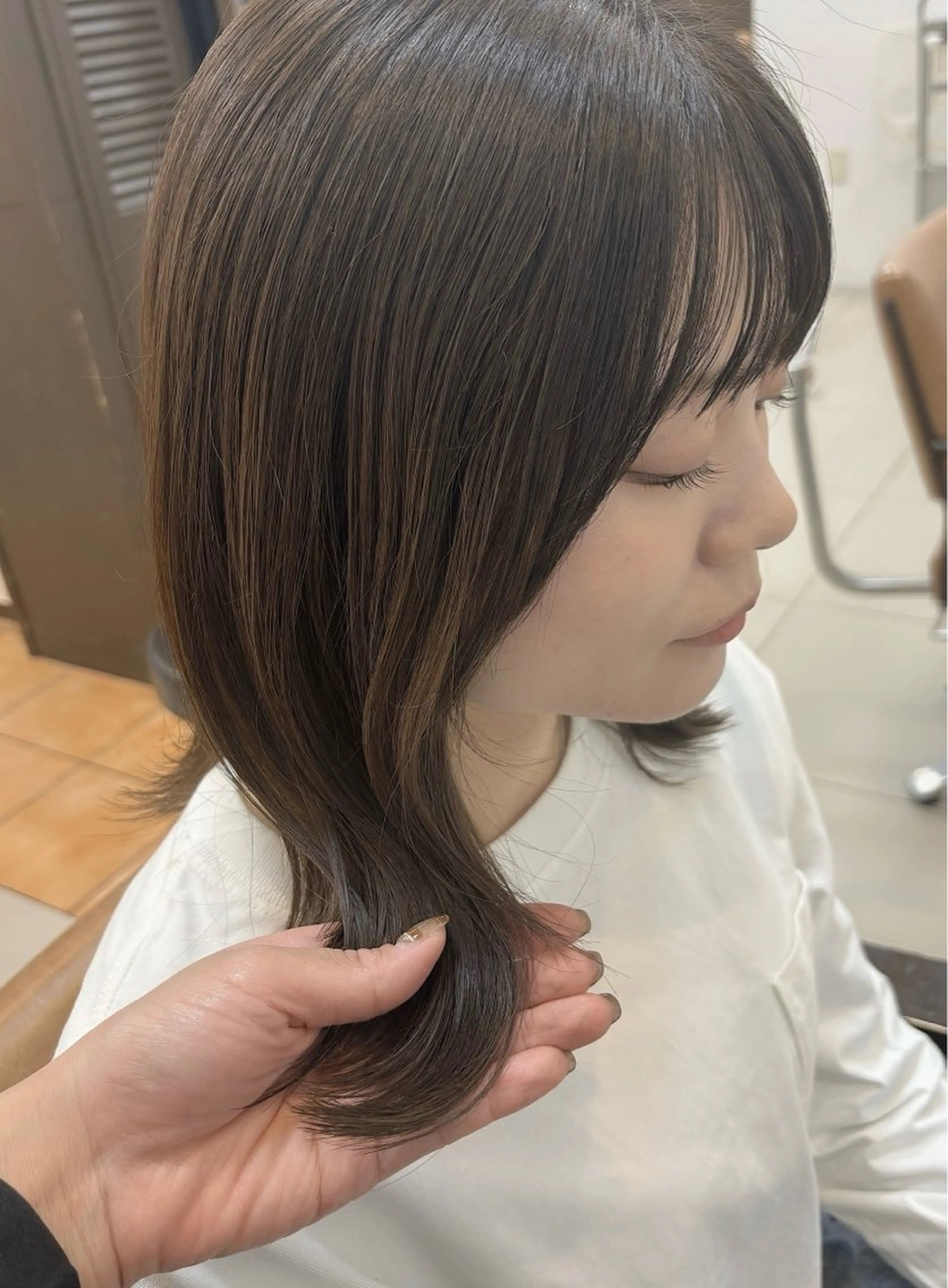 ミディアム カラー ベージュカラー オリーブベージュ 髪質改善 カット ヘアカラー トリートメント 頭皮×髪質改善 透明感カラー💎中村のヘアスタイル