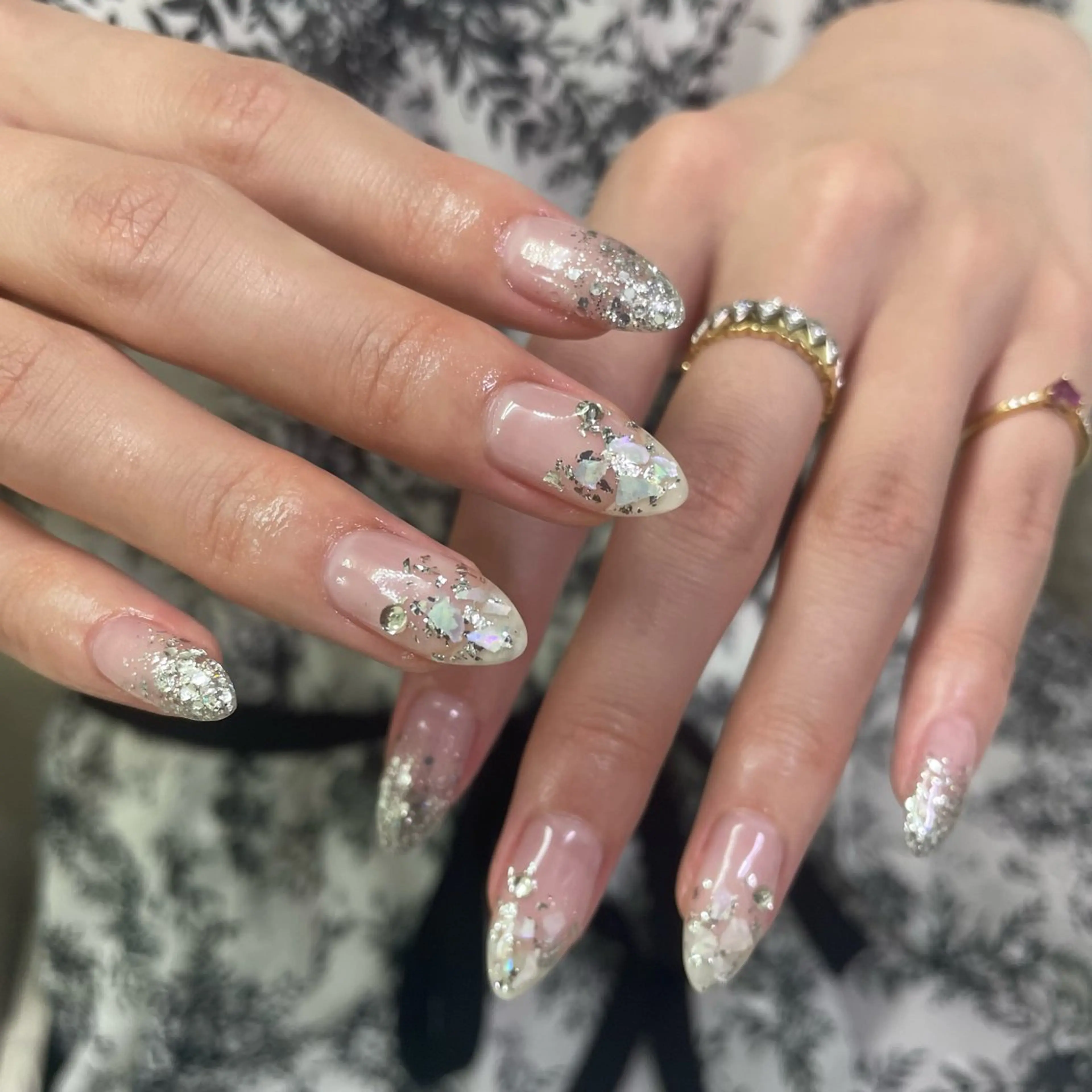 ネイル グラデーション ラメ(グリッター) ラメグラデーション hazuki / Salon Biのネイルデザイン