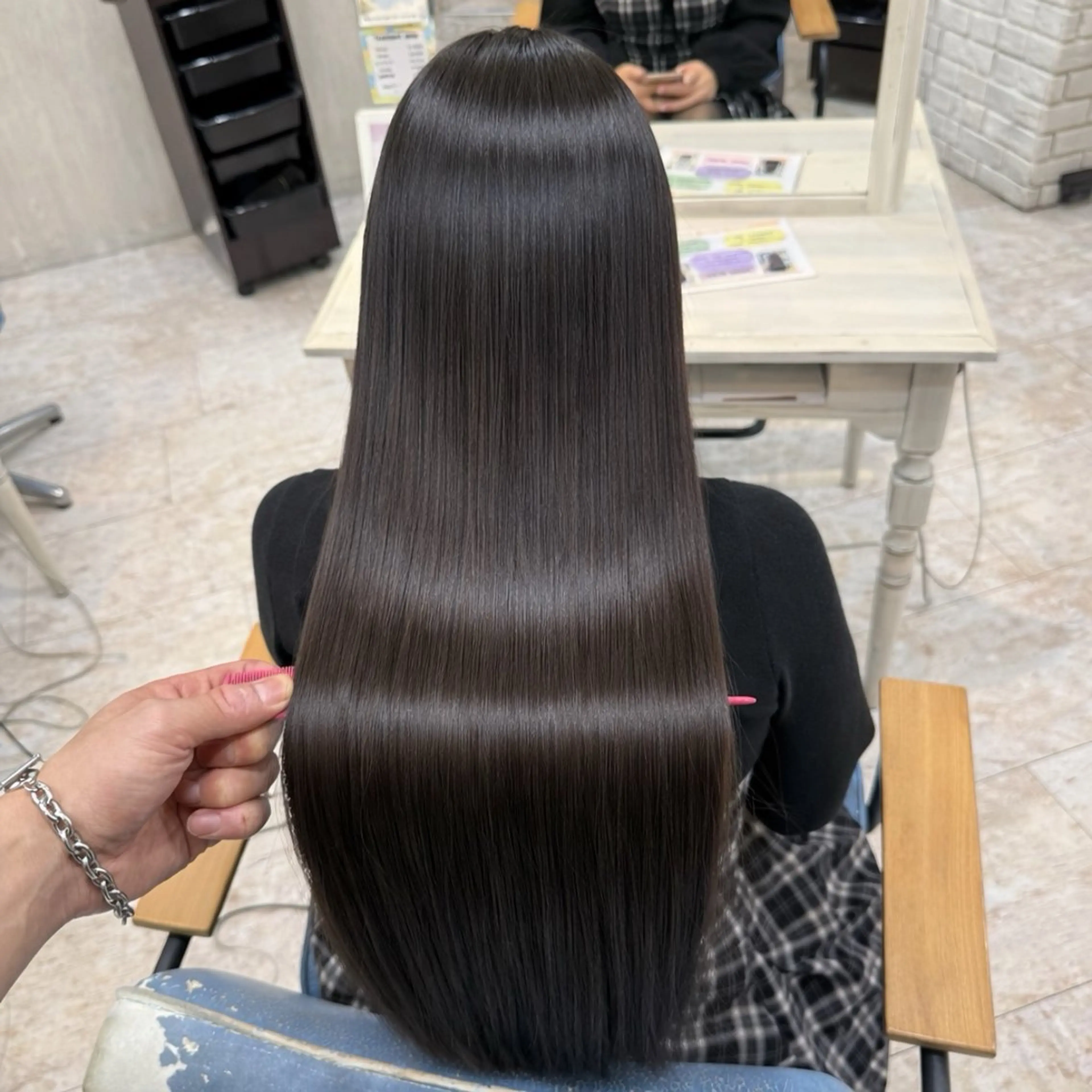 ロング カット ヘアカラー トリートメント 店長✨レイヤー✖️ 髪質改善✖️韓国ヘアのヘアスタイル