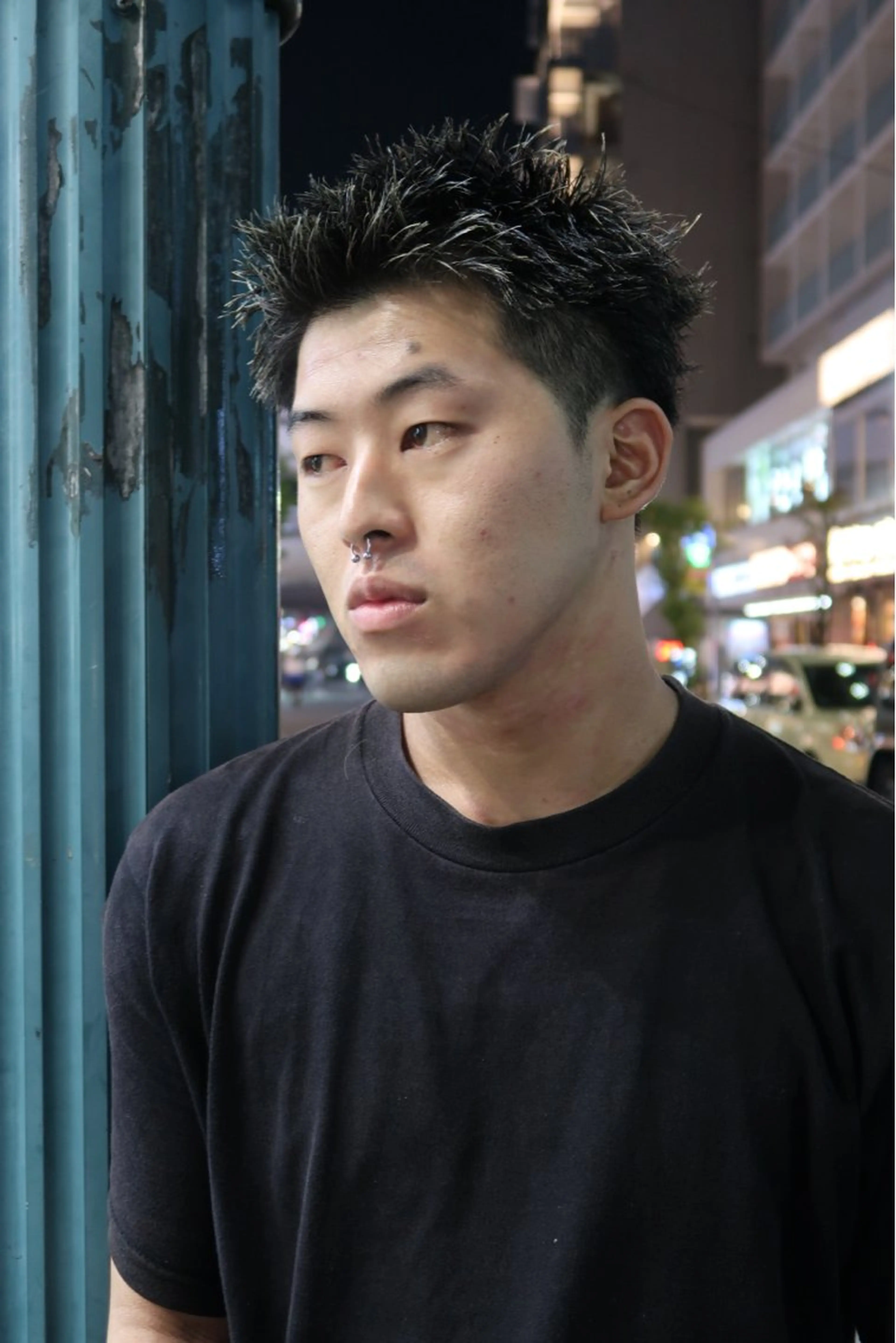 ショート カラー メンズ メンズブリーチ メンズハイトーン メンズインナーカラー ブリーチ ケアブリーチ Rei/ 縮毛矯正/ ハイライトカラー募集のヘアスタイル