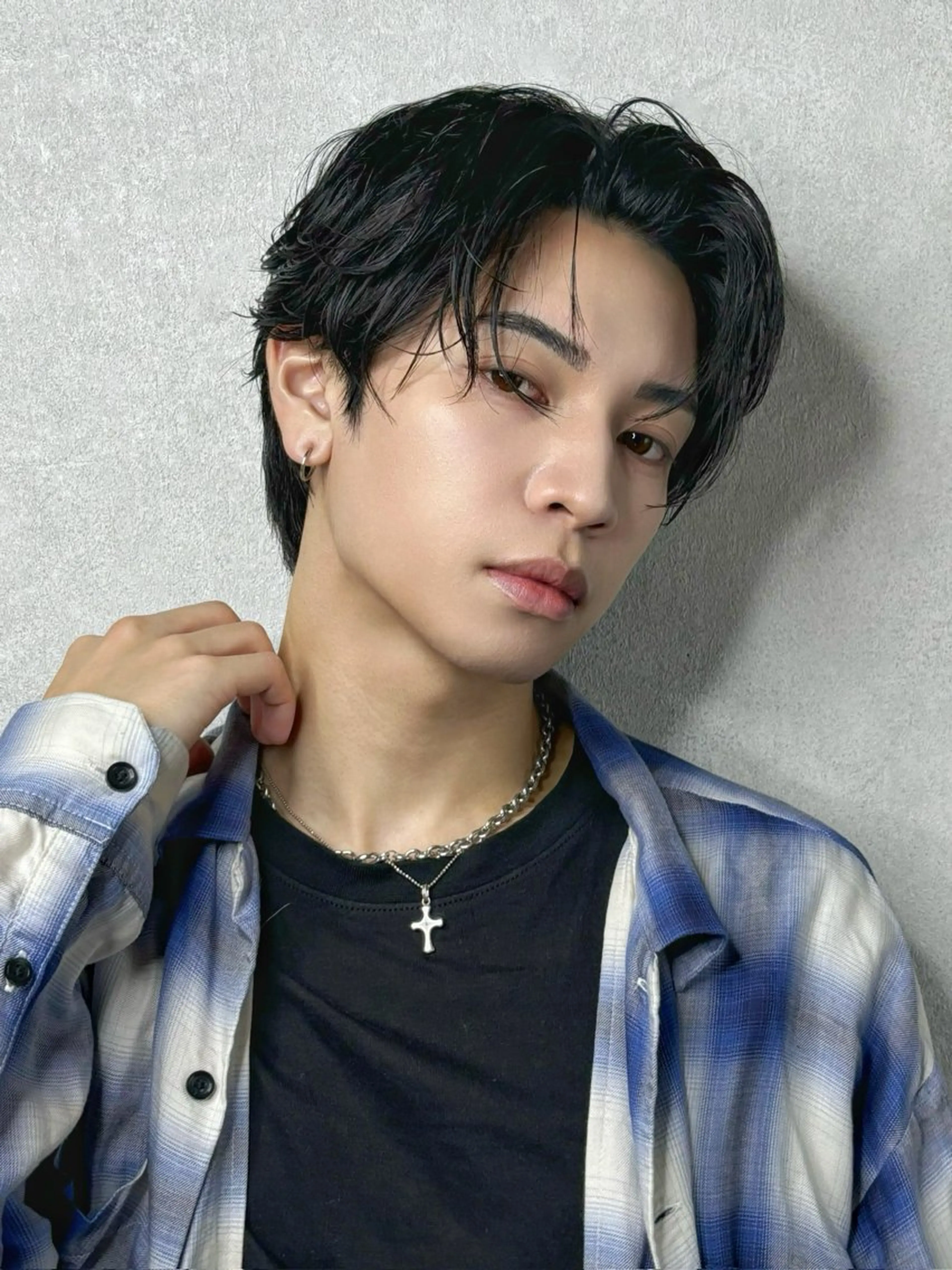 ショート メンズ カット ✨️センターパート/ 曲がる縮毛矯正✨️のヘアスタイル