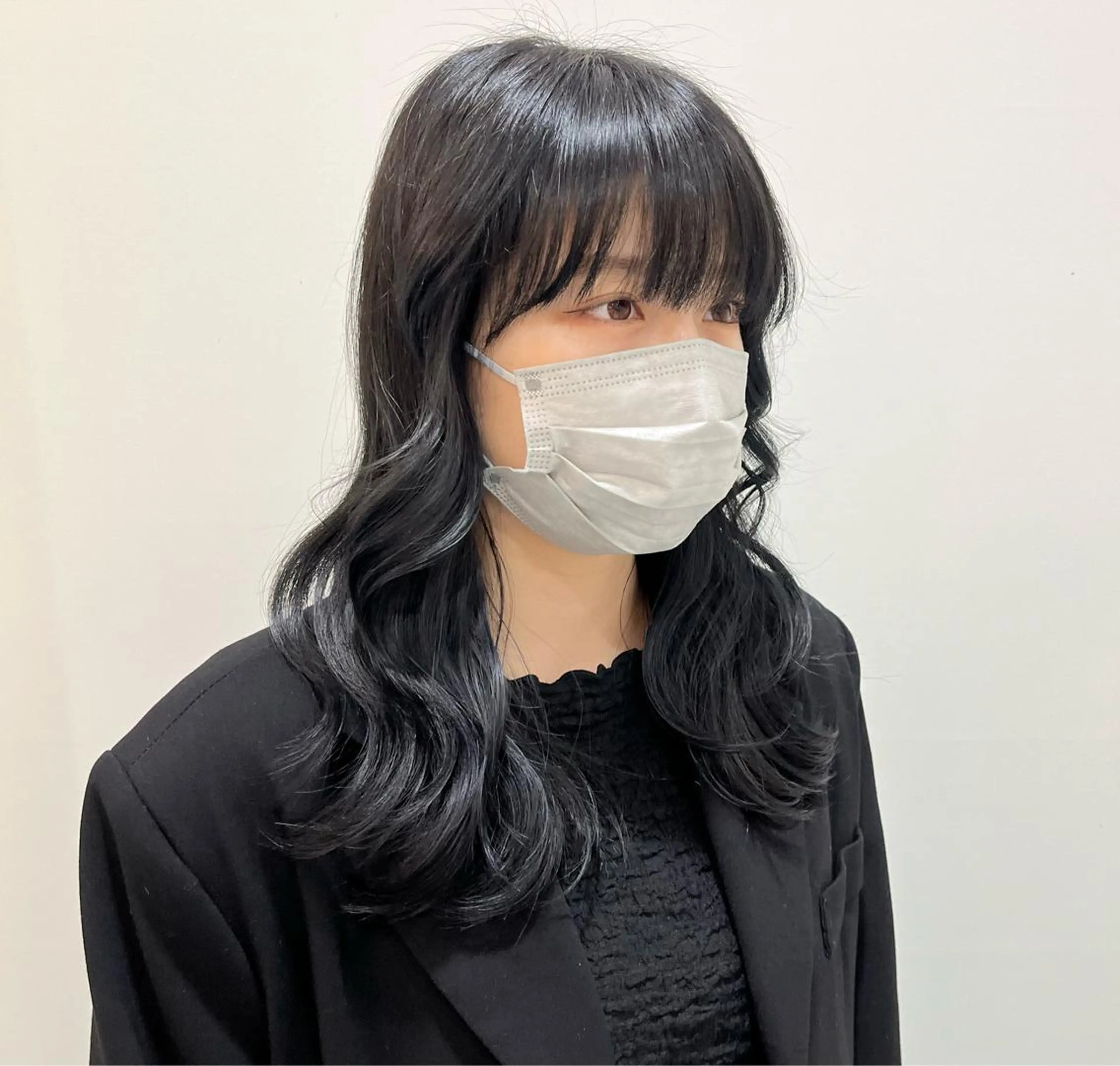 カラー 服部 沙弥佳のヘアスタイル