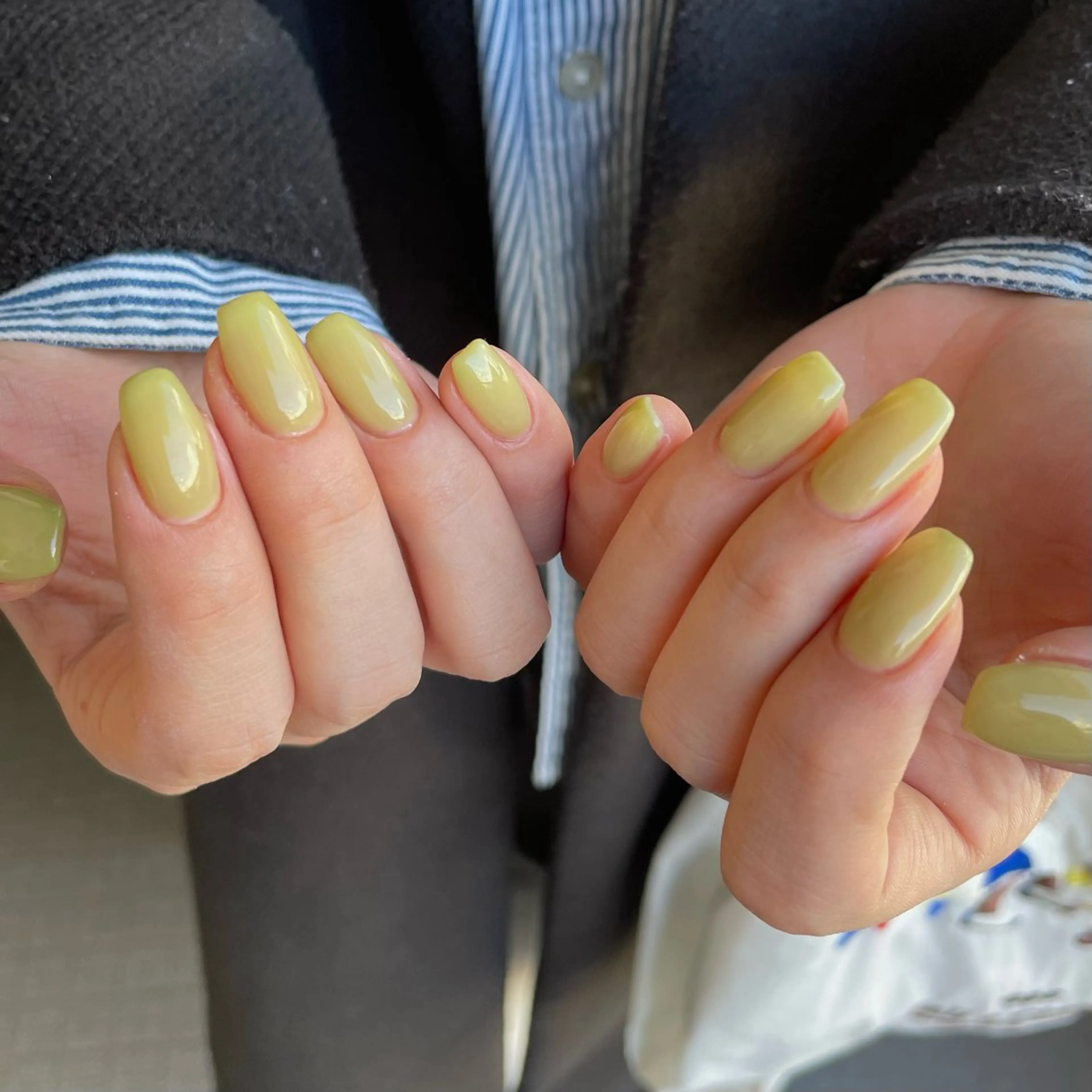 ネイル ハンドネイル カメレオン京橋🌻 草葉由佳のネイルデザイン