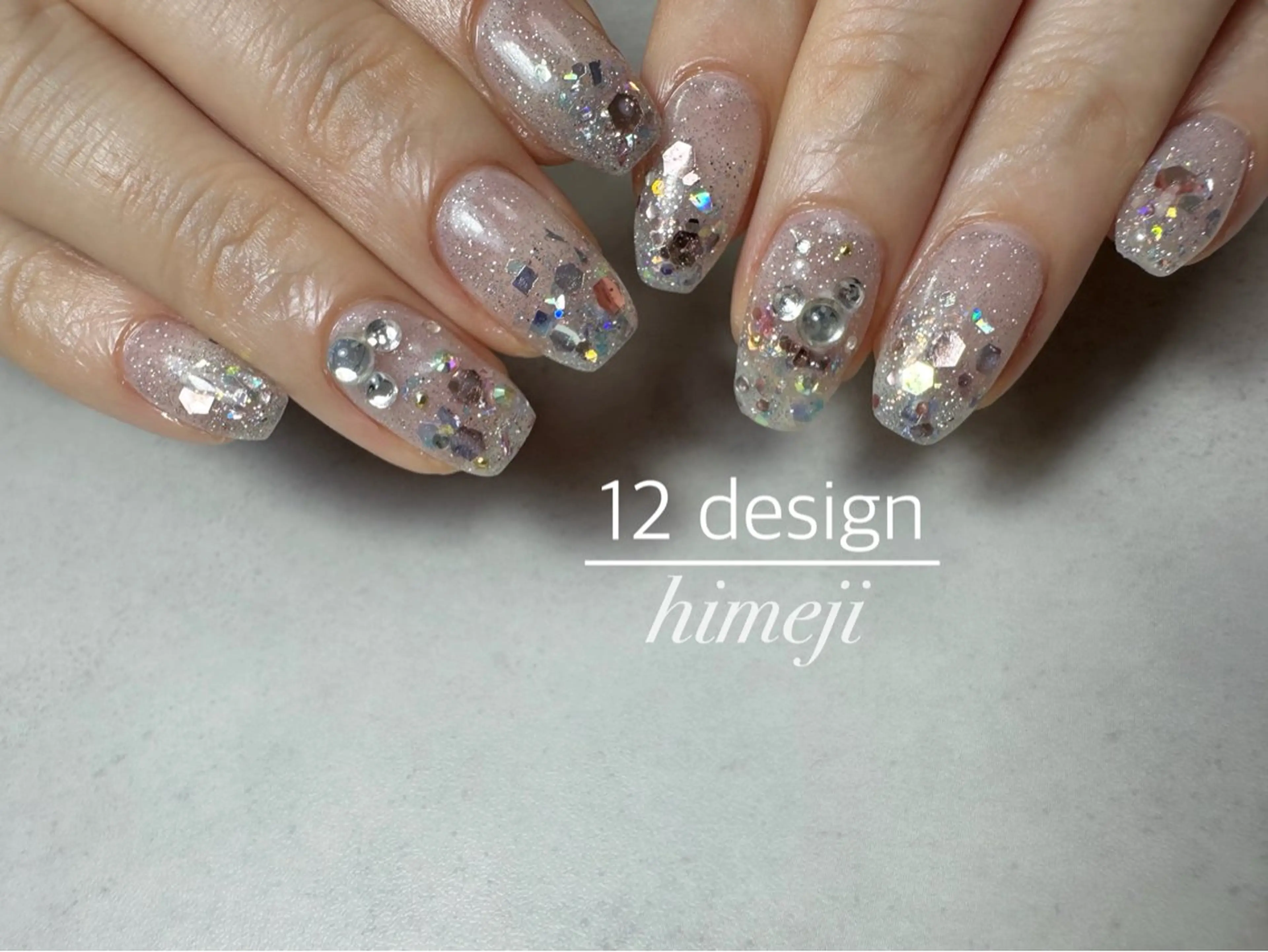 ネイル 12 designのネイルデザイン