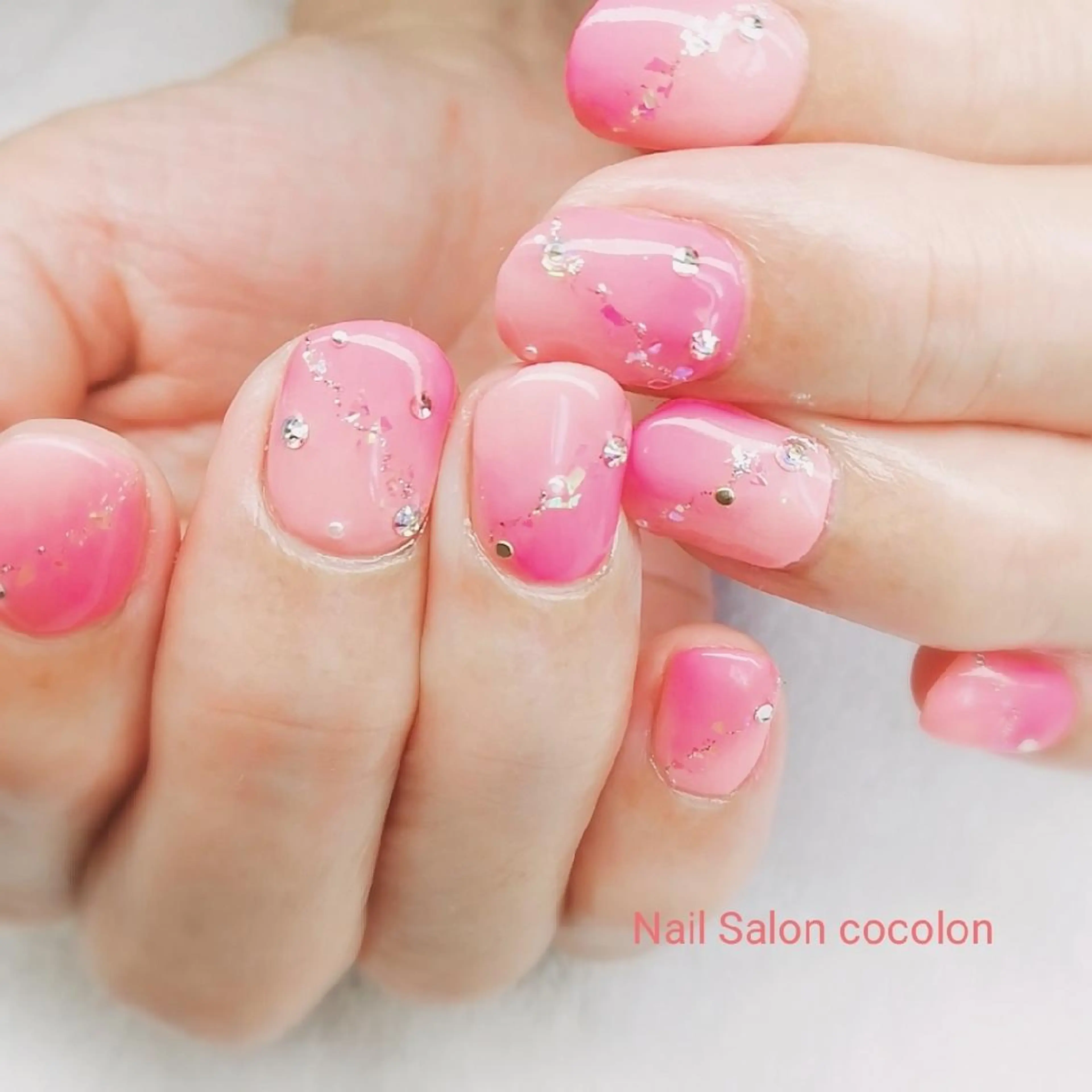 ネイル アートネイル グラデーション 柴崎 美幸のネイルデザイン