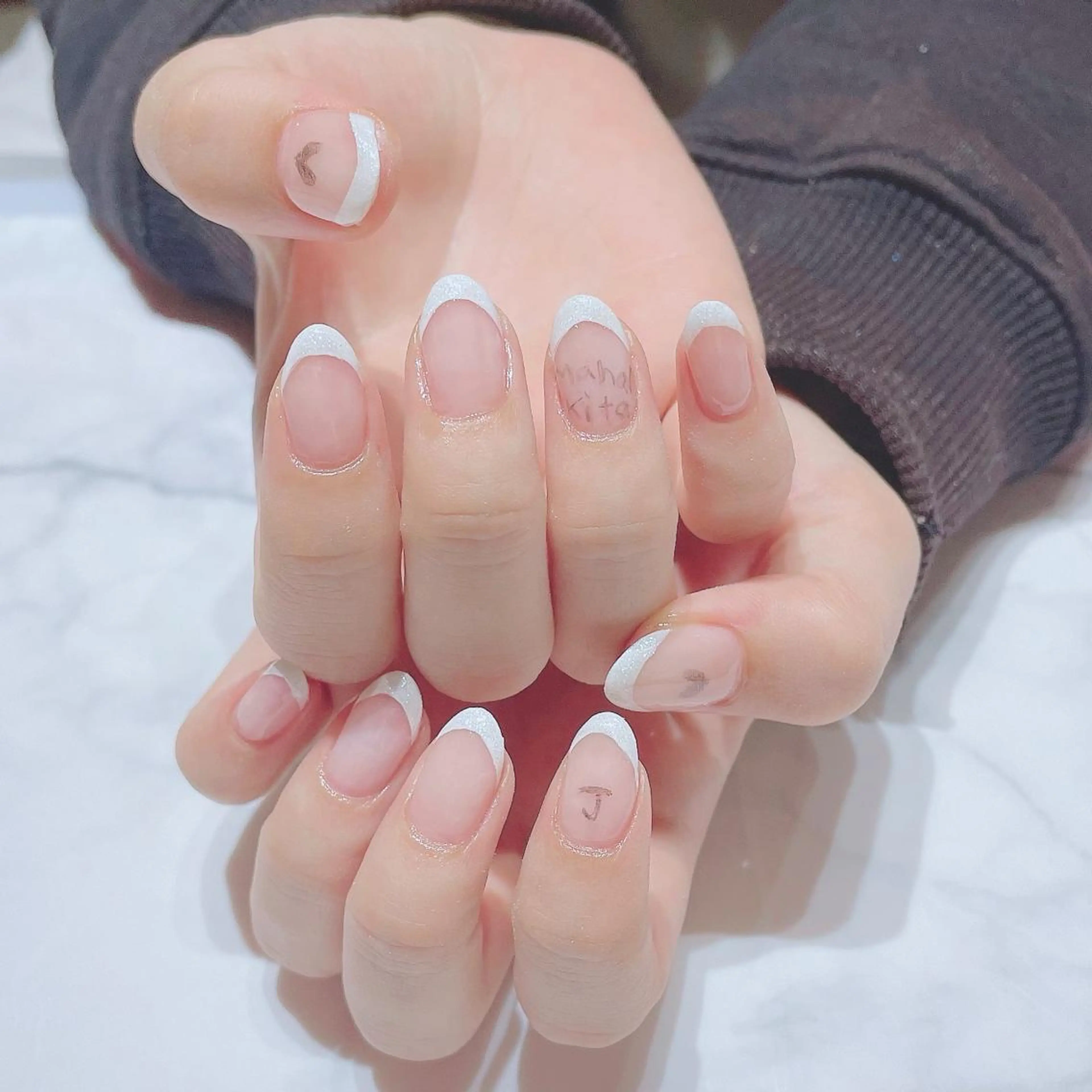 ネイル フレンチネイル 持ち込み ホワイト ネイルサロン Belleのネイルデザイン