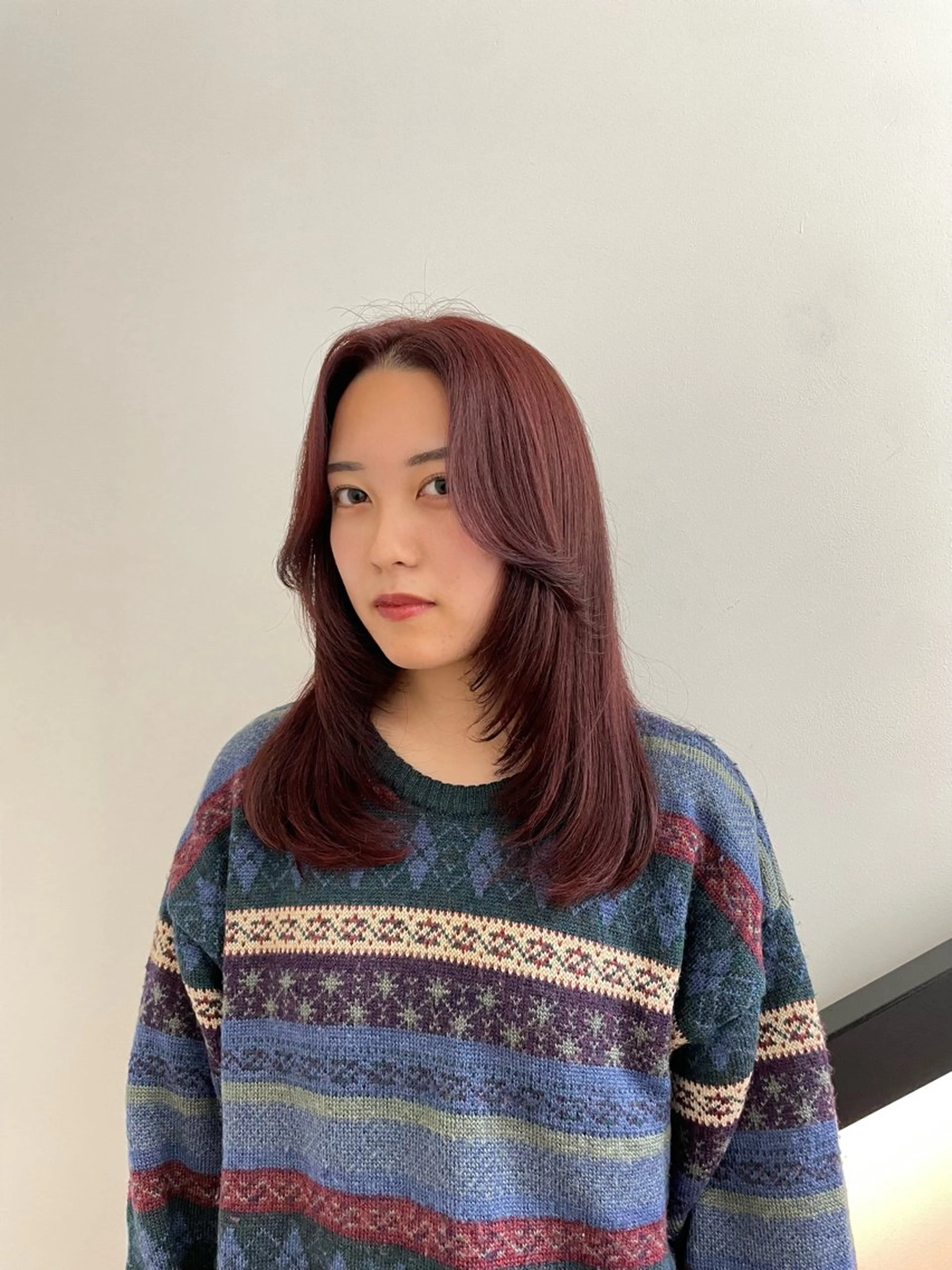 ミディアム カラー ヘアカラー トリートメント 🌟暖色系ハイトーン 🌟AIのヘアスタイル