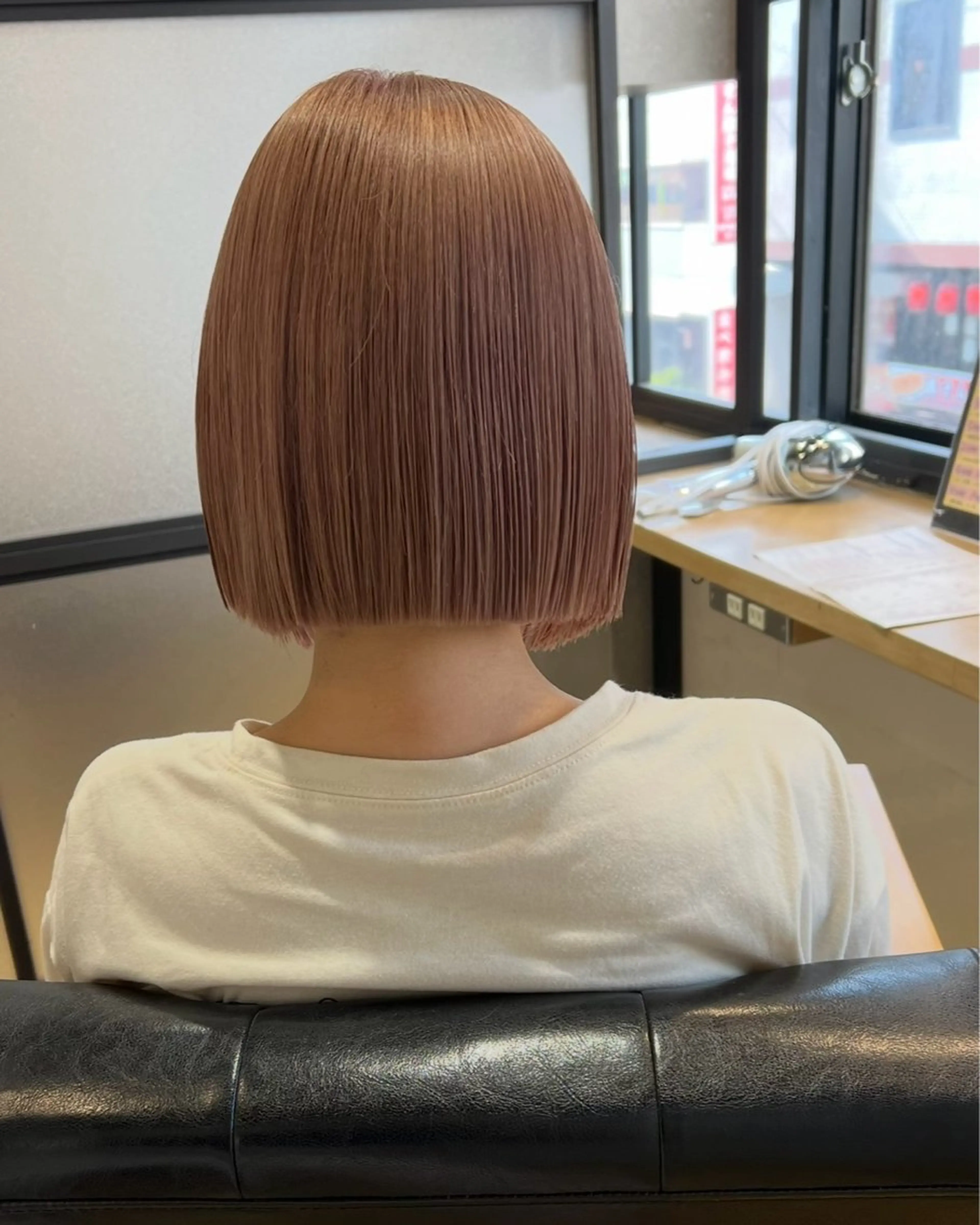 ショート カラー 艶カラー/韓国顔周り 🎀mamiのヘアスタイル