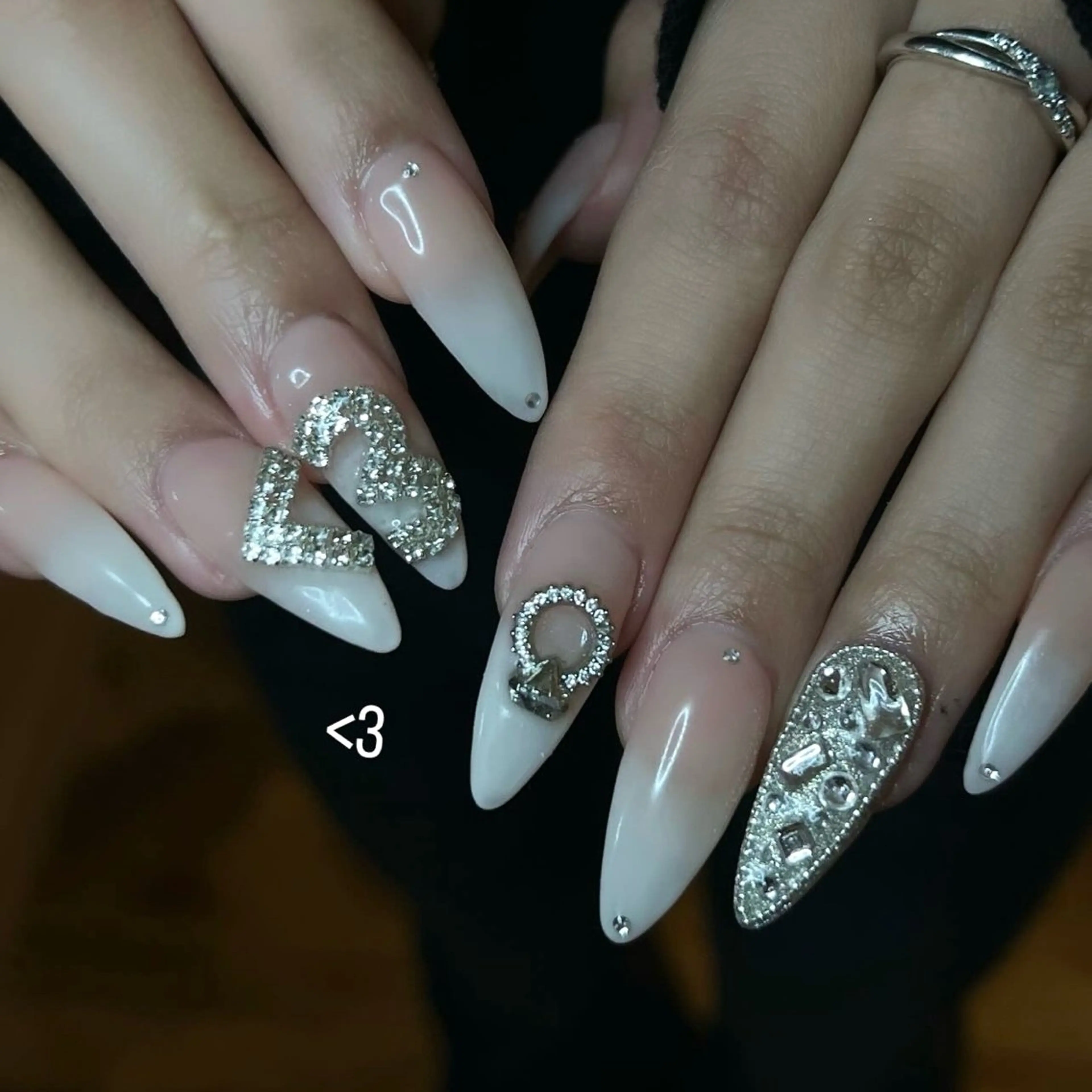 ネイル yuan⭐️ pas á pasのネイルデザイン