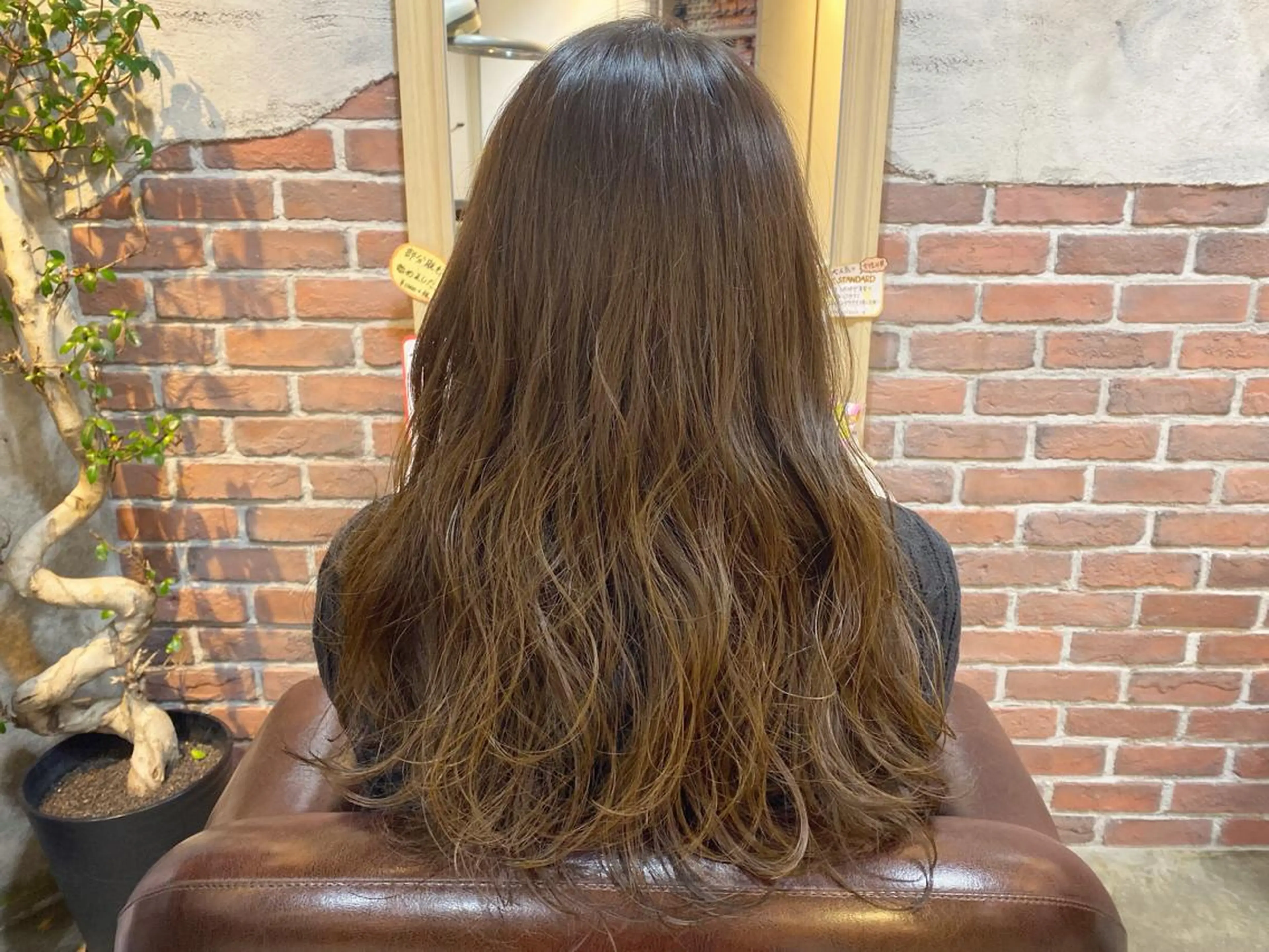 ロング パーマ tocolaso 柏所属・レイヤーカット/ 根本瑠実のヘアスタイル