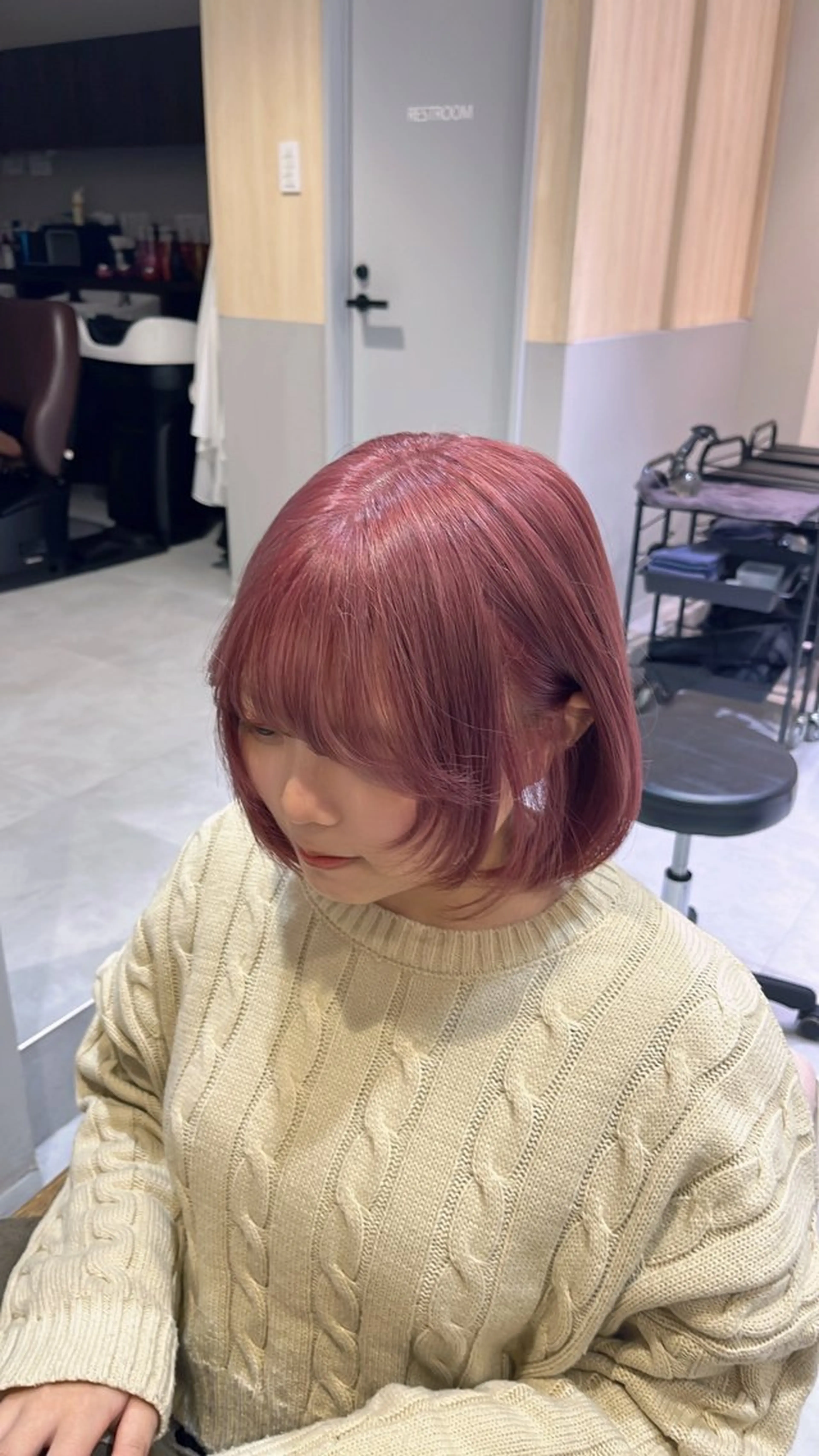 Riku 艶カラーのヘアスタイル