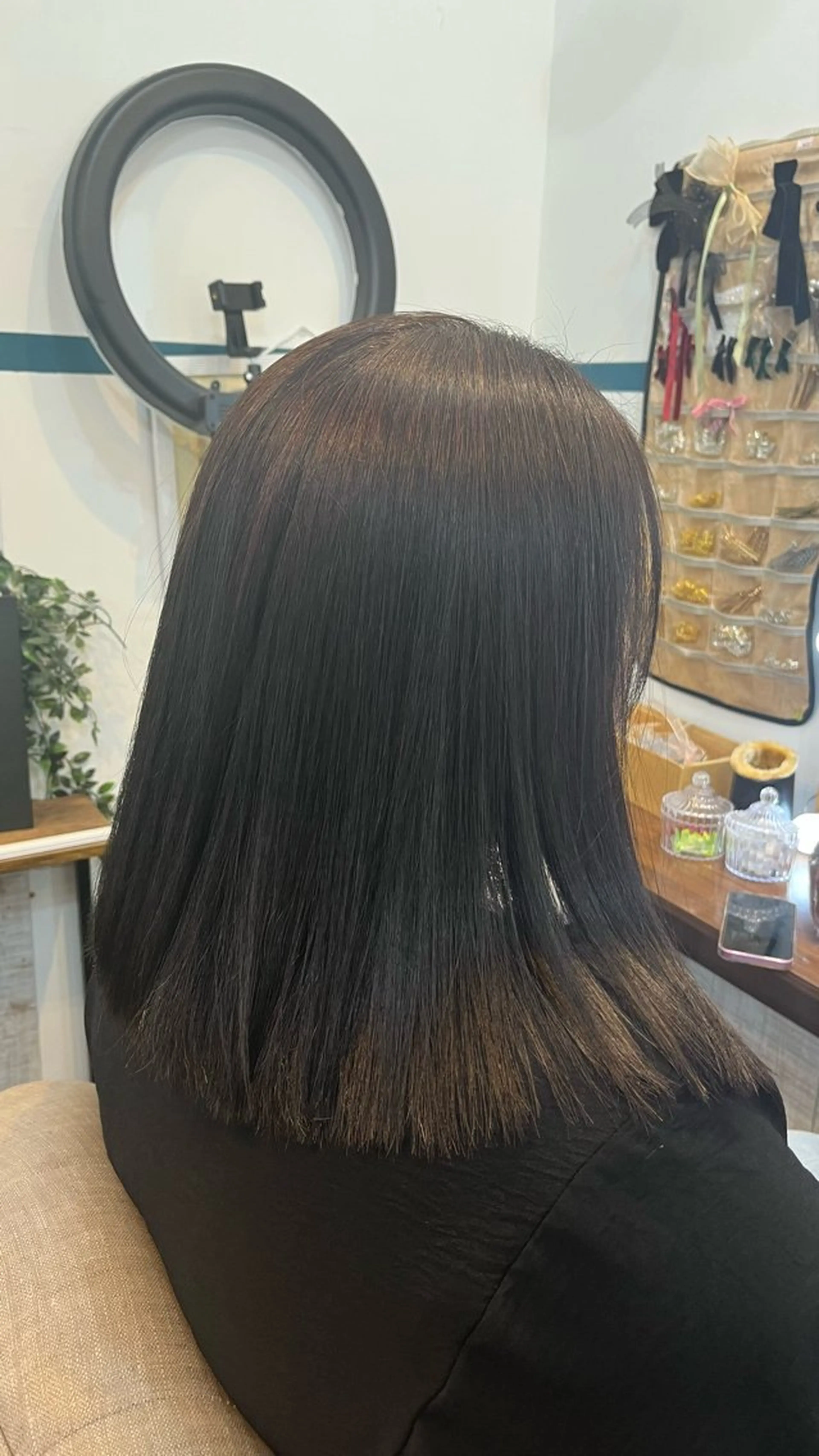 ミディアム 縮毛矯正 Si6所属・比嘉 マリンのヘアスタイル