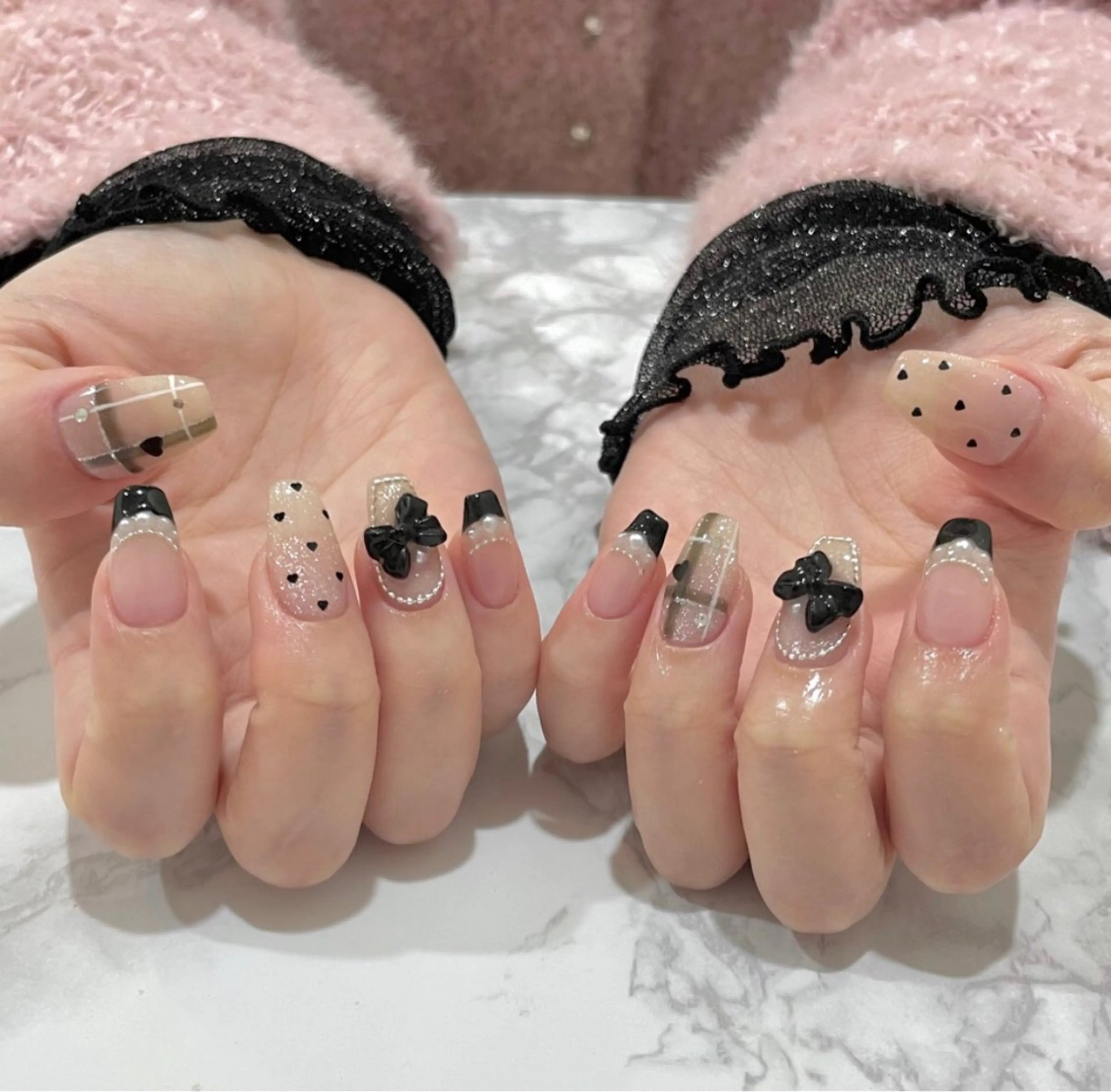 ネイル 長さ出し グラデーション キラキラネイル 韓国ネイル ラメ(グリッター) ハンドネイル ハンドケア Chisa Nail Studio所属・リ リのネイルデザイン