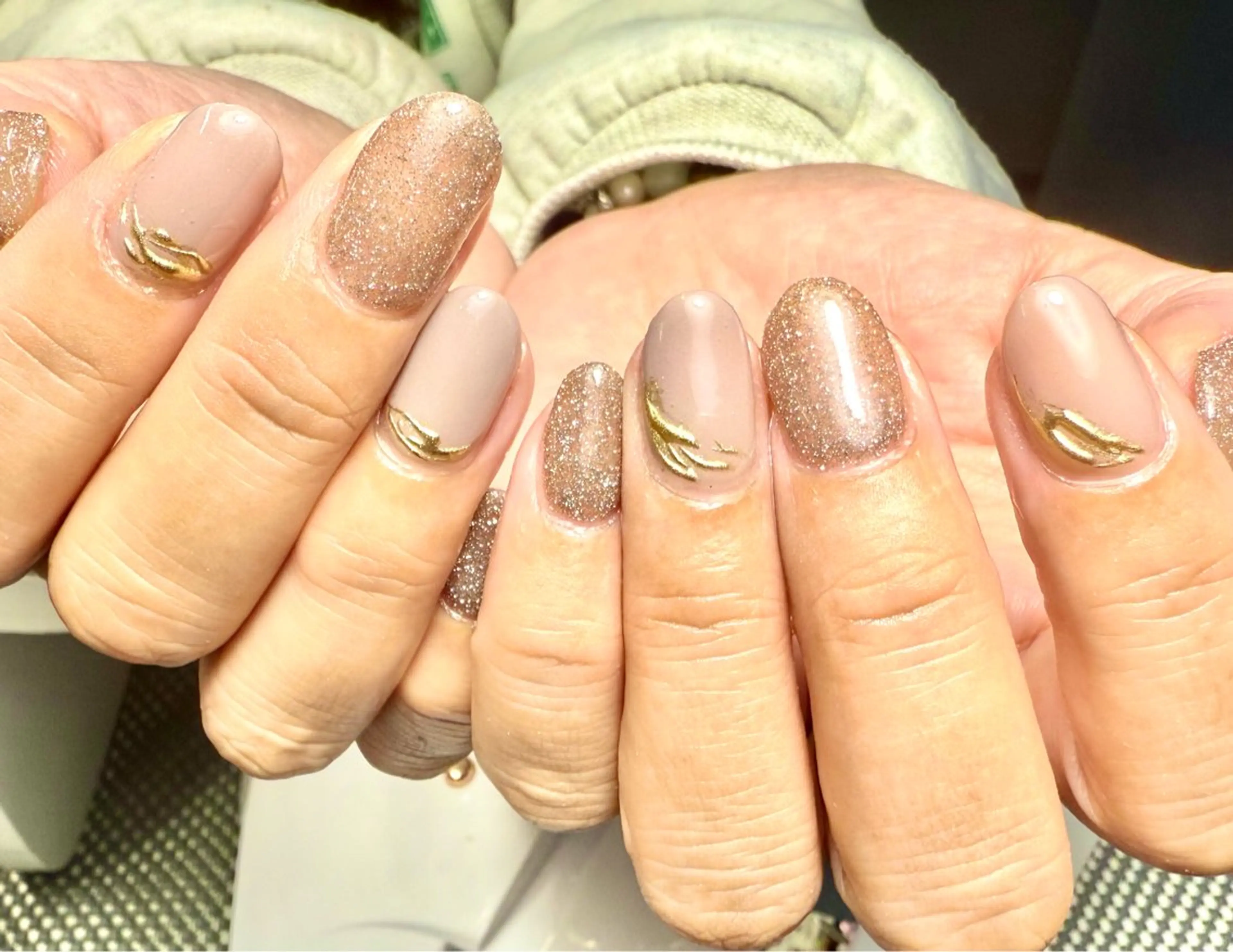 ネイル キラキラネイル ラメ(グリッター) サロン リムネイルのネイルデザイン