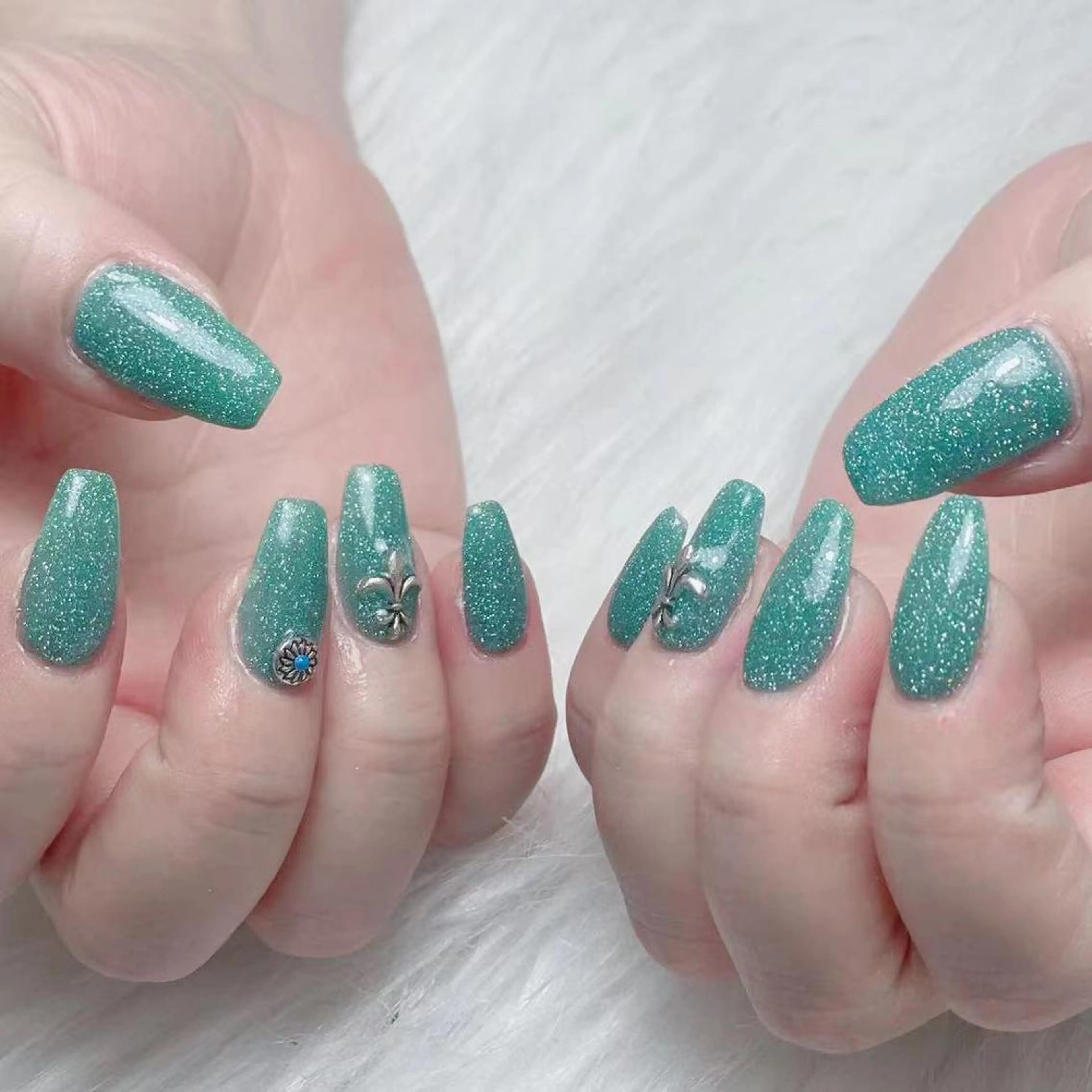 ネイル ハンドネイル フットネイル ハンドケア DEMAIN- 🌹のネイルデザイン