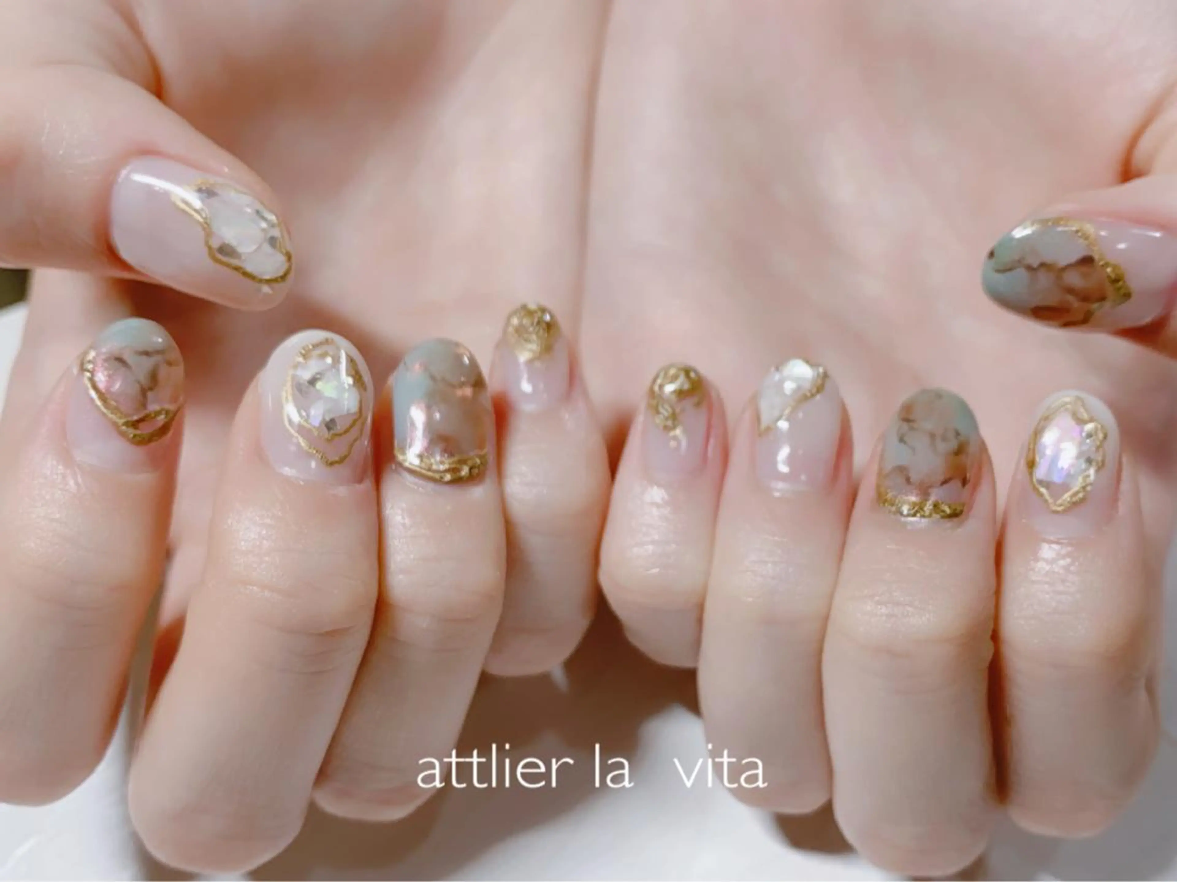 ネイル atelier la vita所属・lavita. mimuraのネイルデザイン