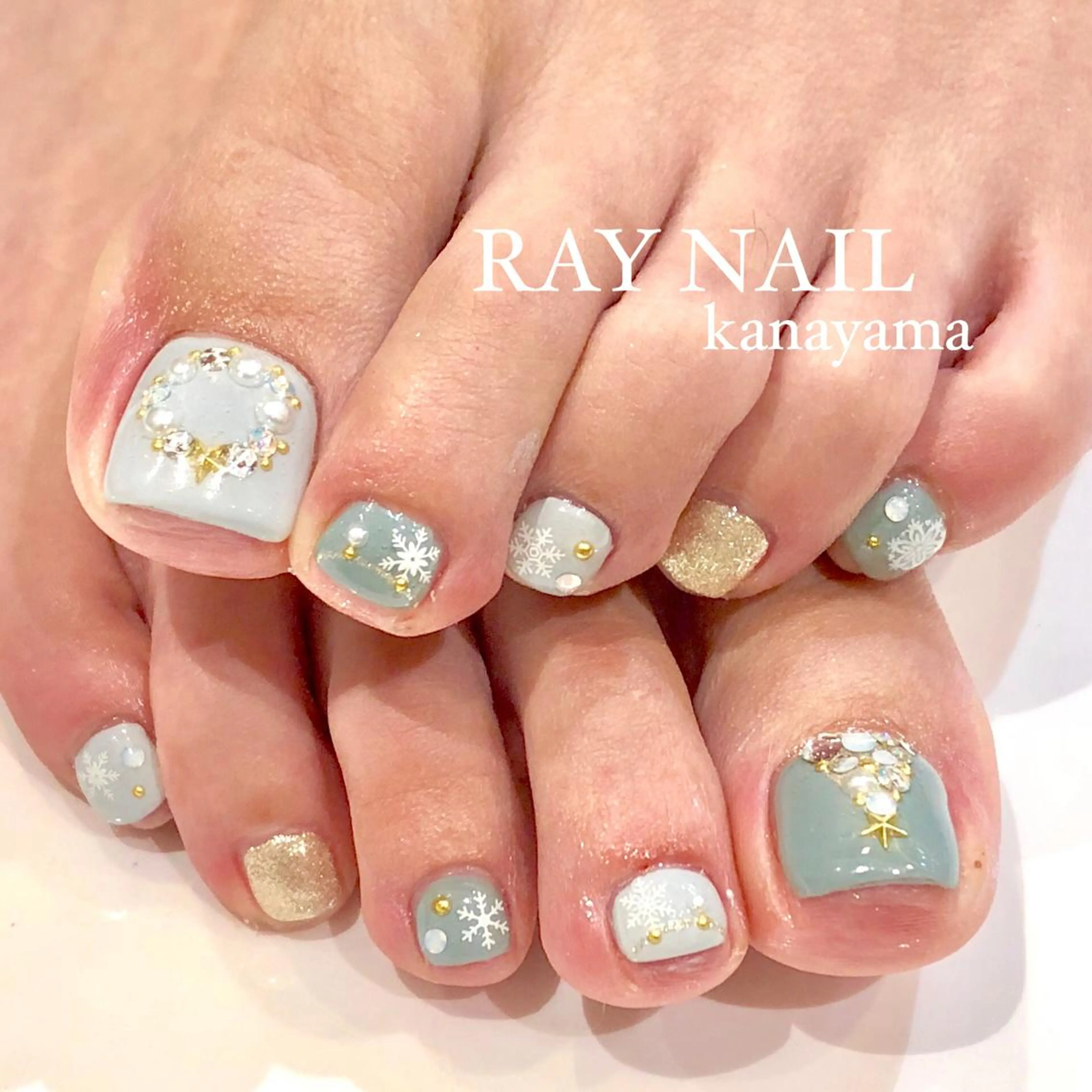 ネイル フットネイル 冬ネイル クリスマス フットネイル Arowa 伊田のネイルデザイン