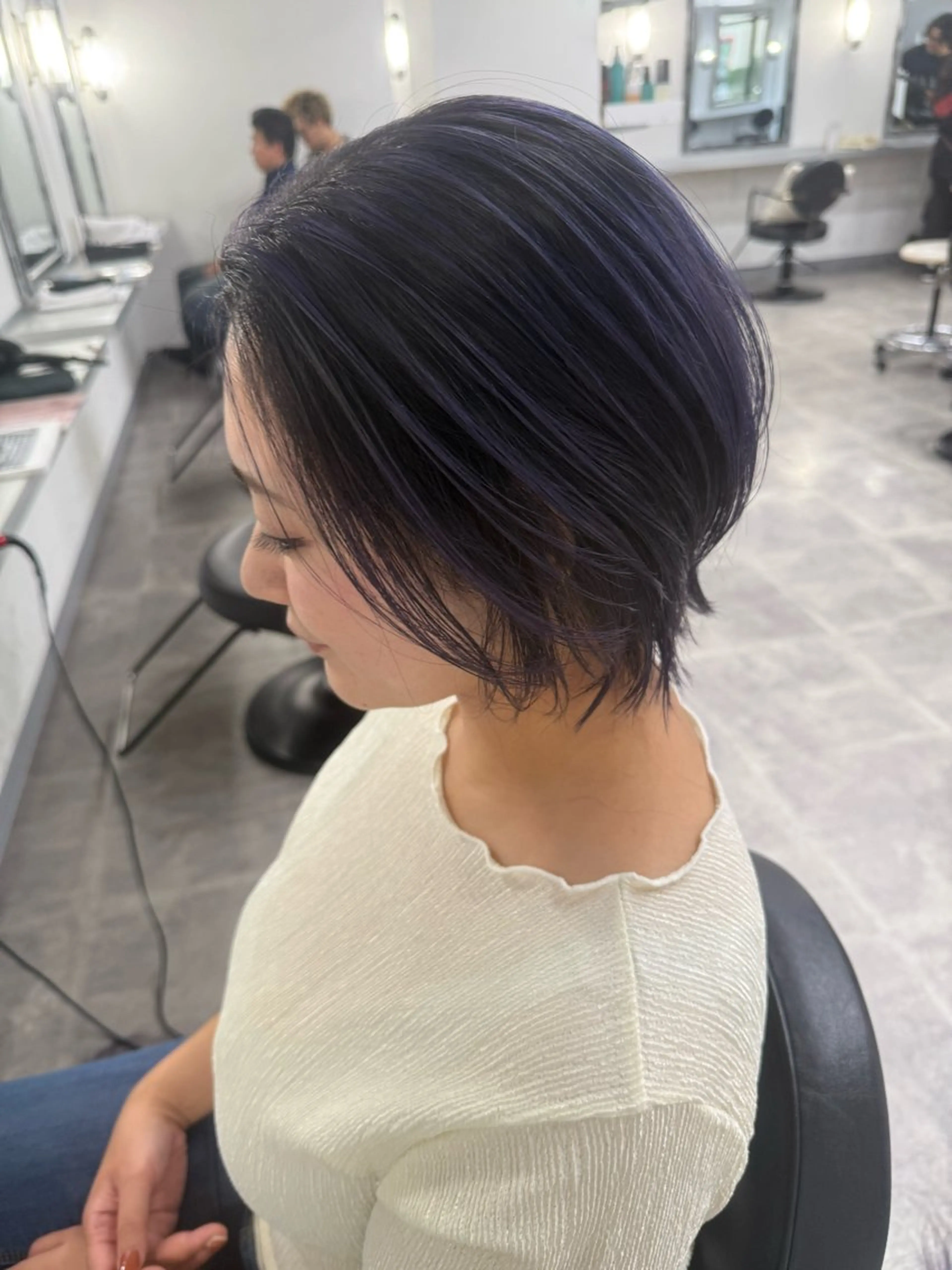 ミディアム ボブ 外国人風カラー ハイレイヤー ハイライト 髪質改善 篠崎 佑季のヘアスタイル