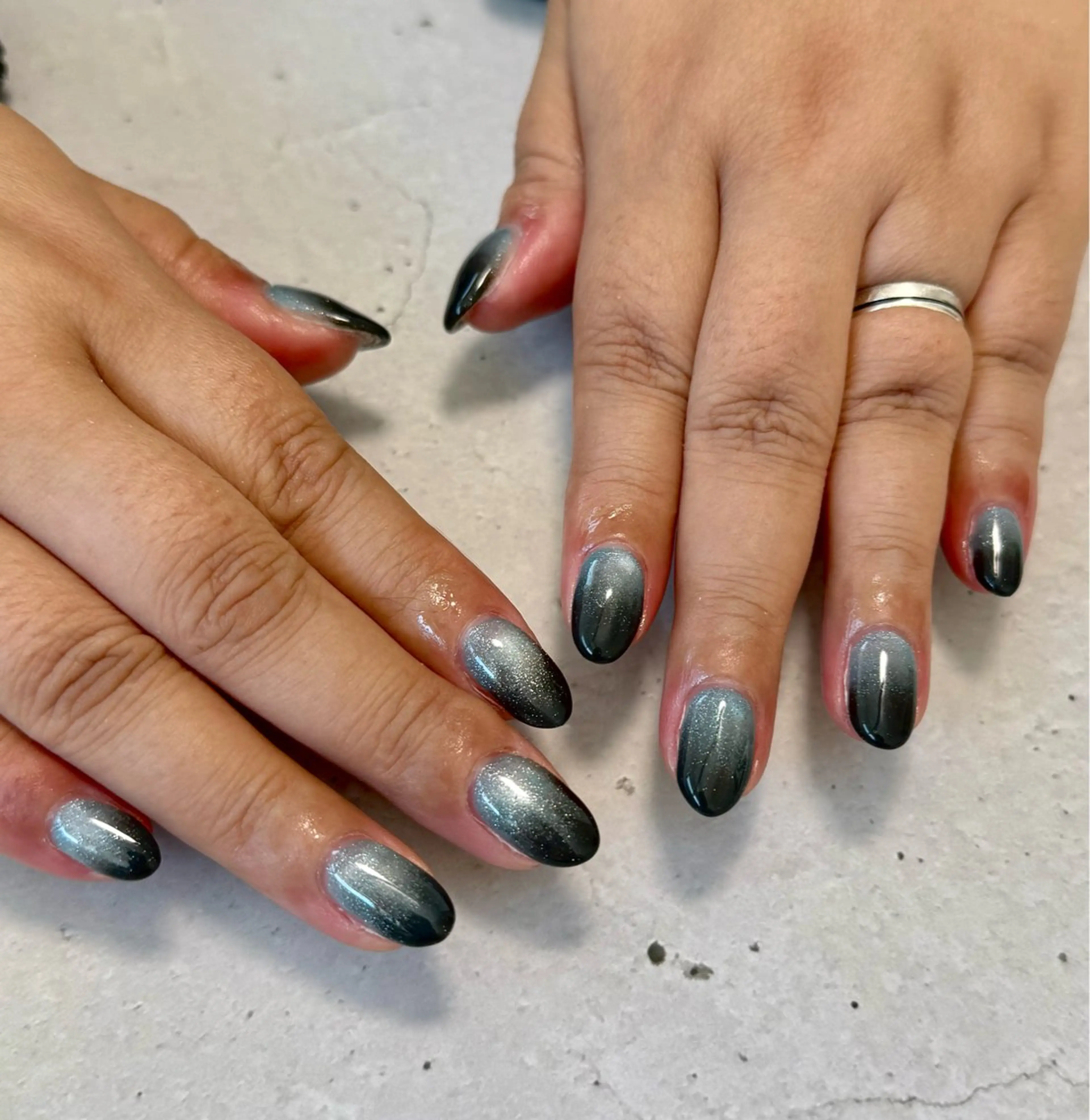 ネイル グラデーション マグネットネイル ハンドネイル nailroom amyのネイルデザイン