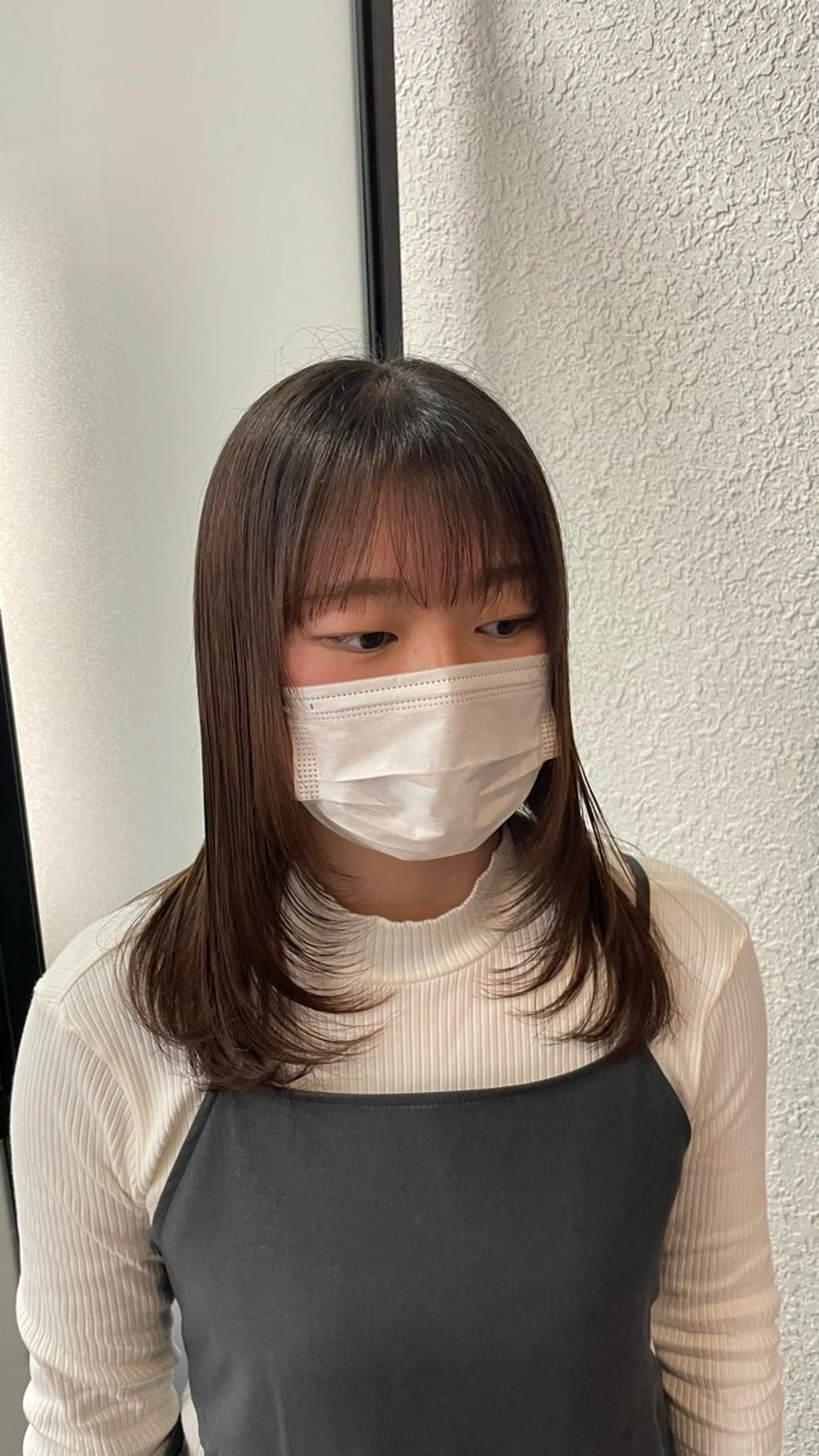 セミロング ハラダ クルミのヘアスタイル