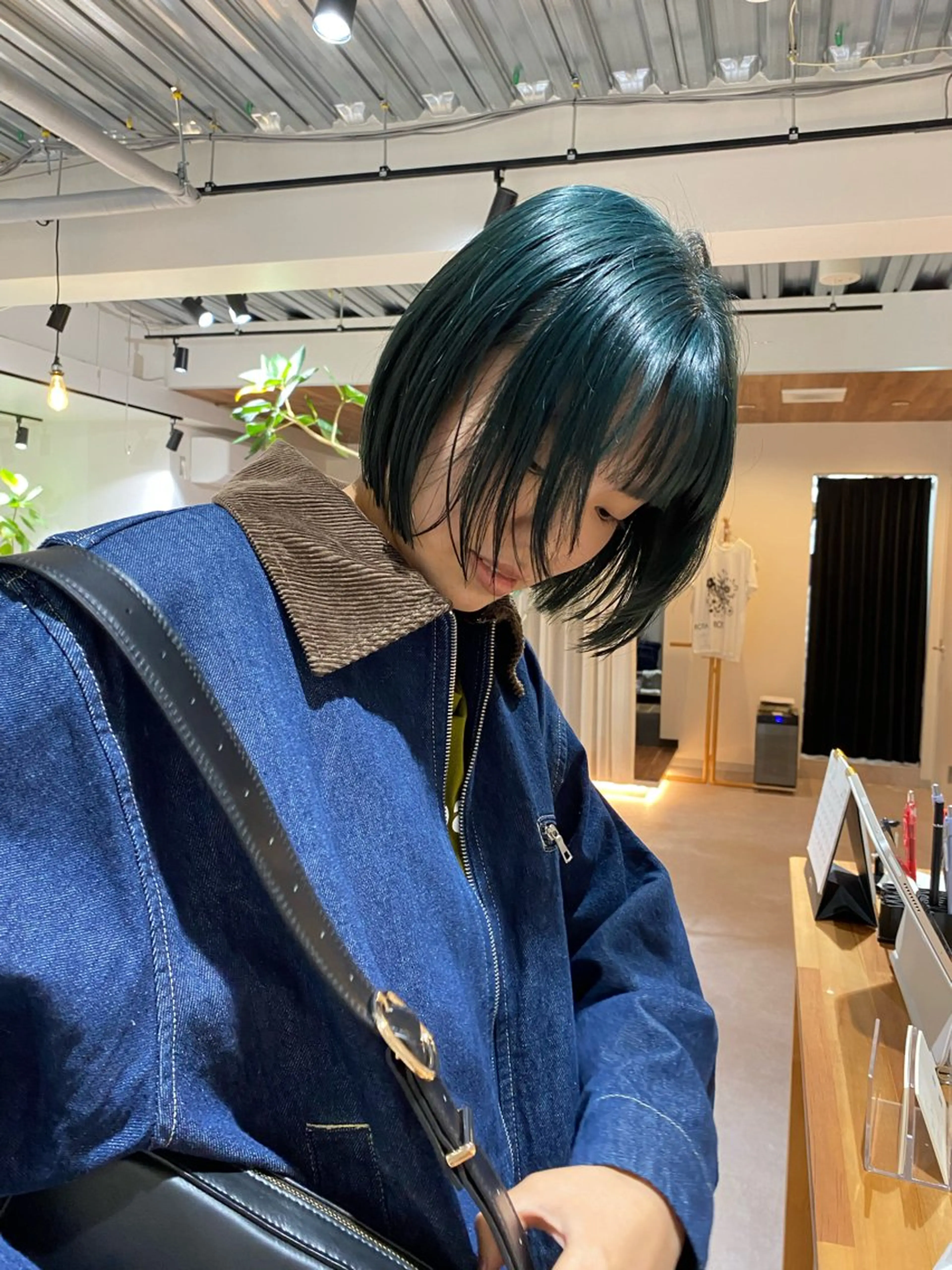 【ダメージ最小限に抑えるブリーチ💎】ケアブリーチカラー+ライトトリートメント🤍の写真