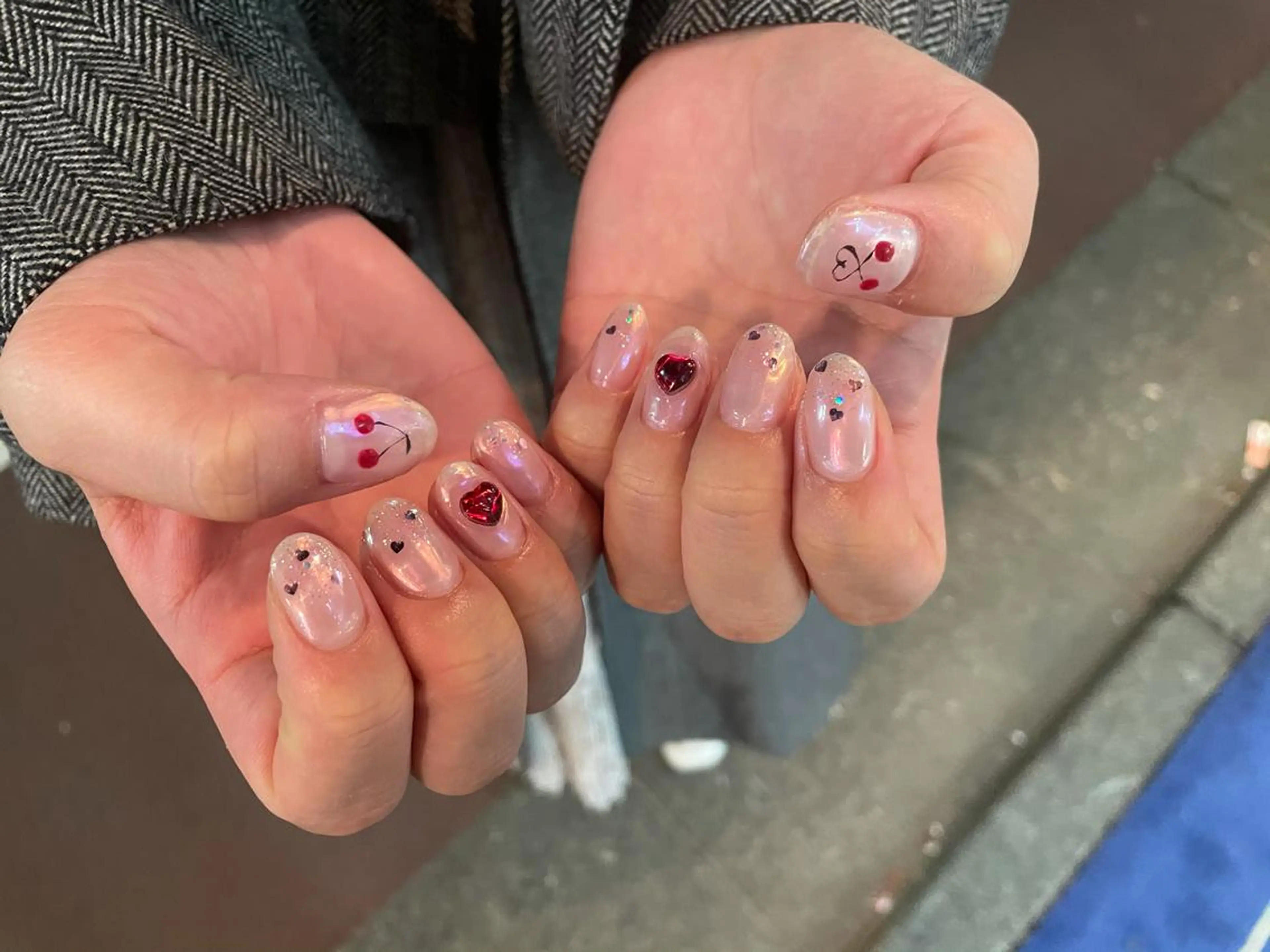 ネイル ハンドネイル ハンドケア R'well所属・はばすみれ🎀ﾈｲﾙ 光ﾌｪｲｼｬﾙ ﾍｱのネイルデザイン