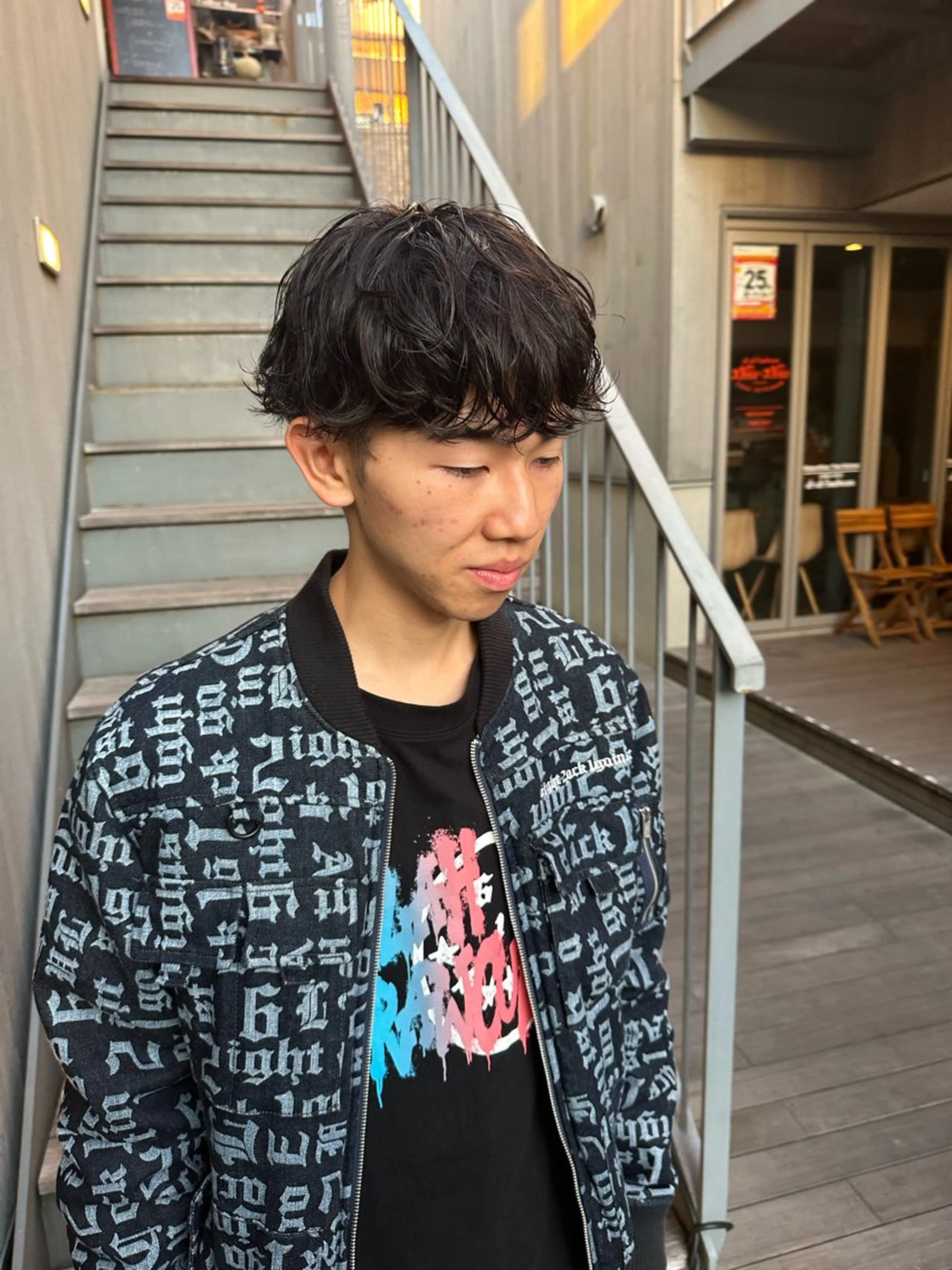 ショート パーマ メンズ 似合わせレイヤー 海外風レイヤーmioのヘアスタイル