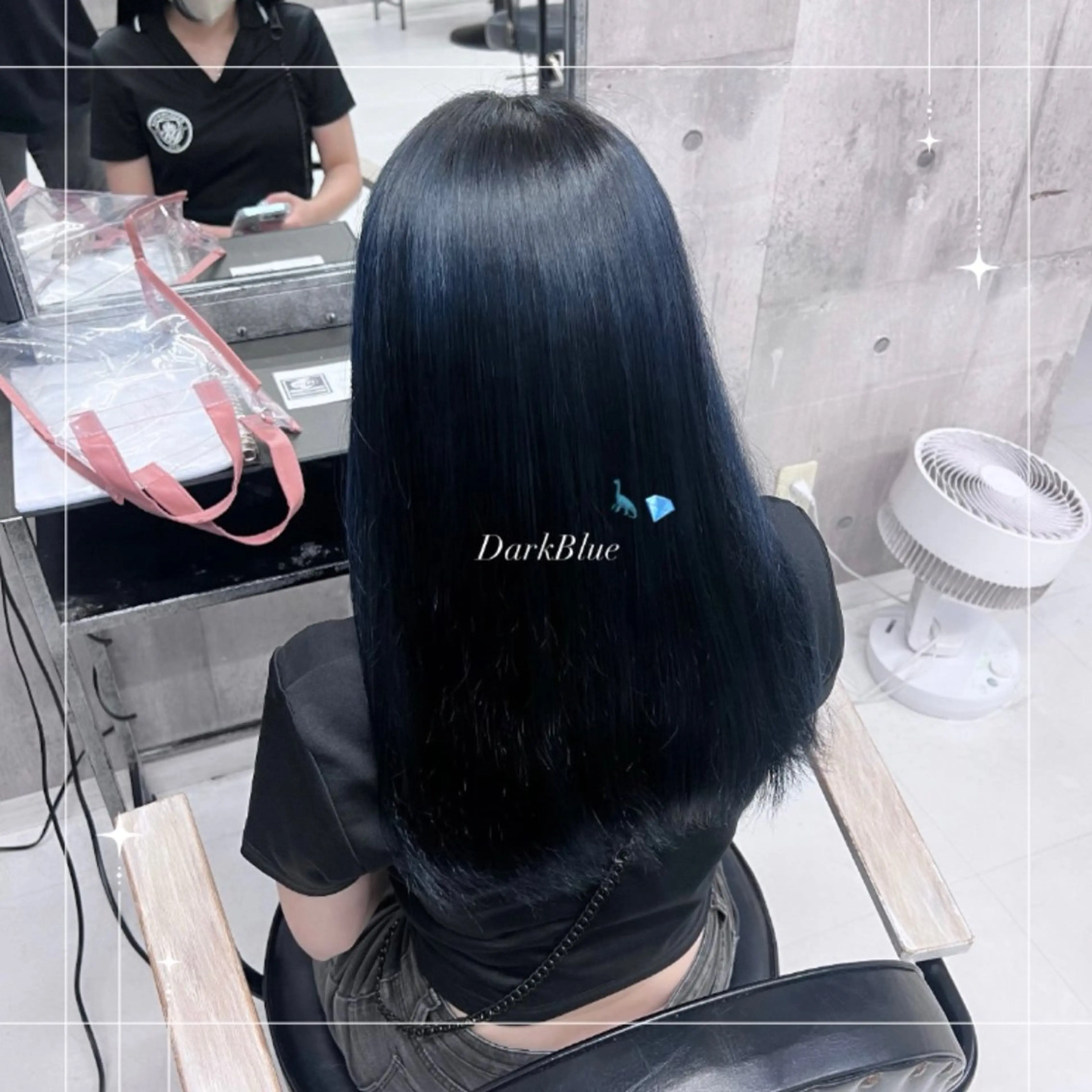 ミディアム 🪼RINA/寒色 艶髪カラー💙のヘアスタイル