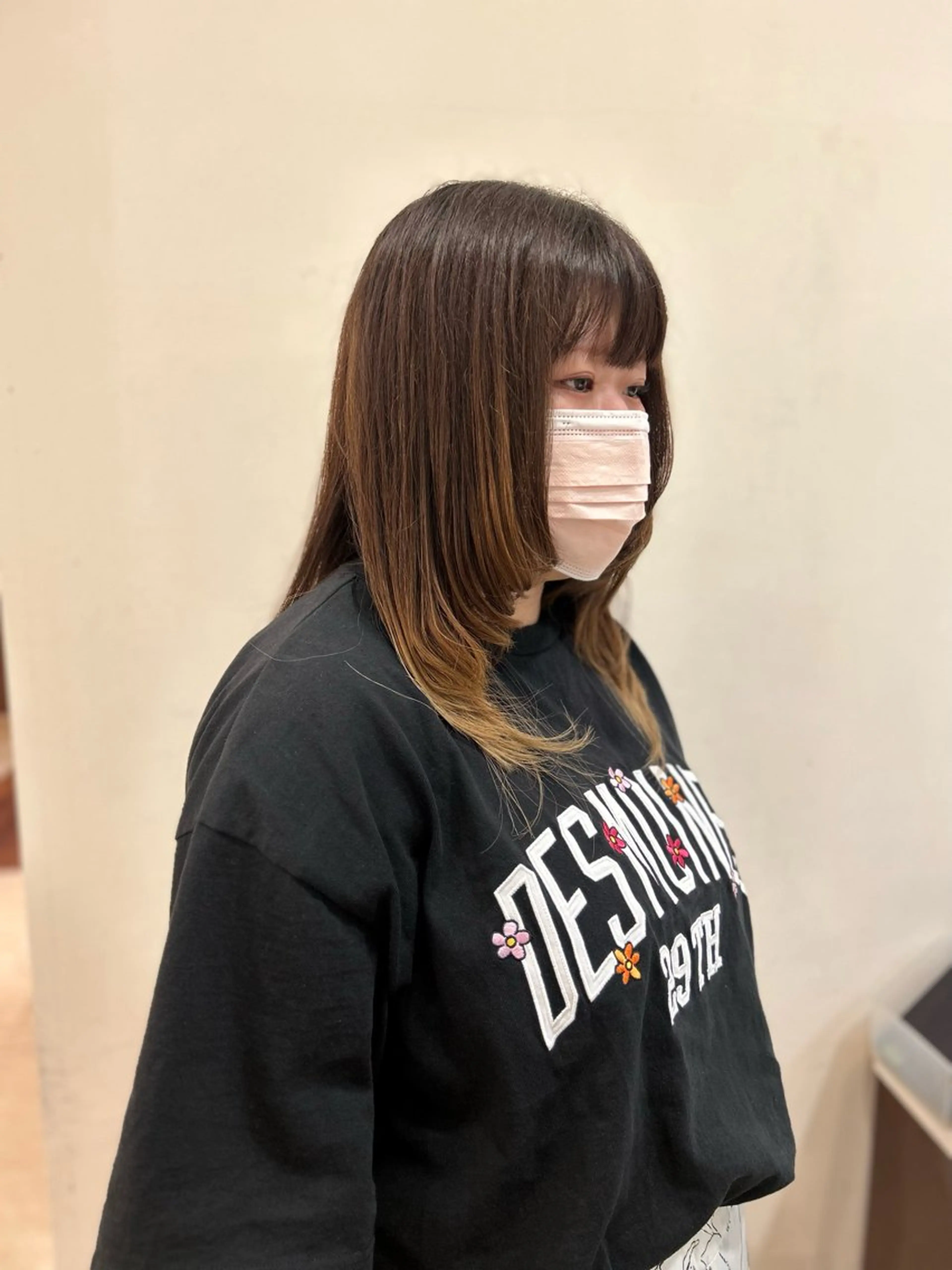 ミディアム 顔周りカット レイヤーカット 津田 莉央奈🫧‪のヘアスタイル