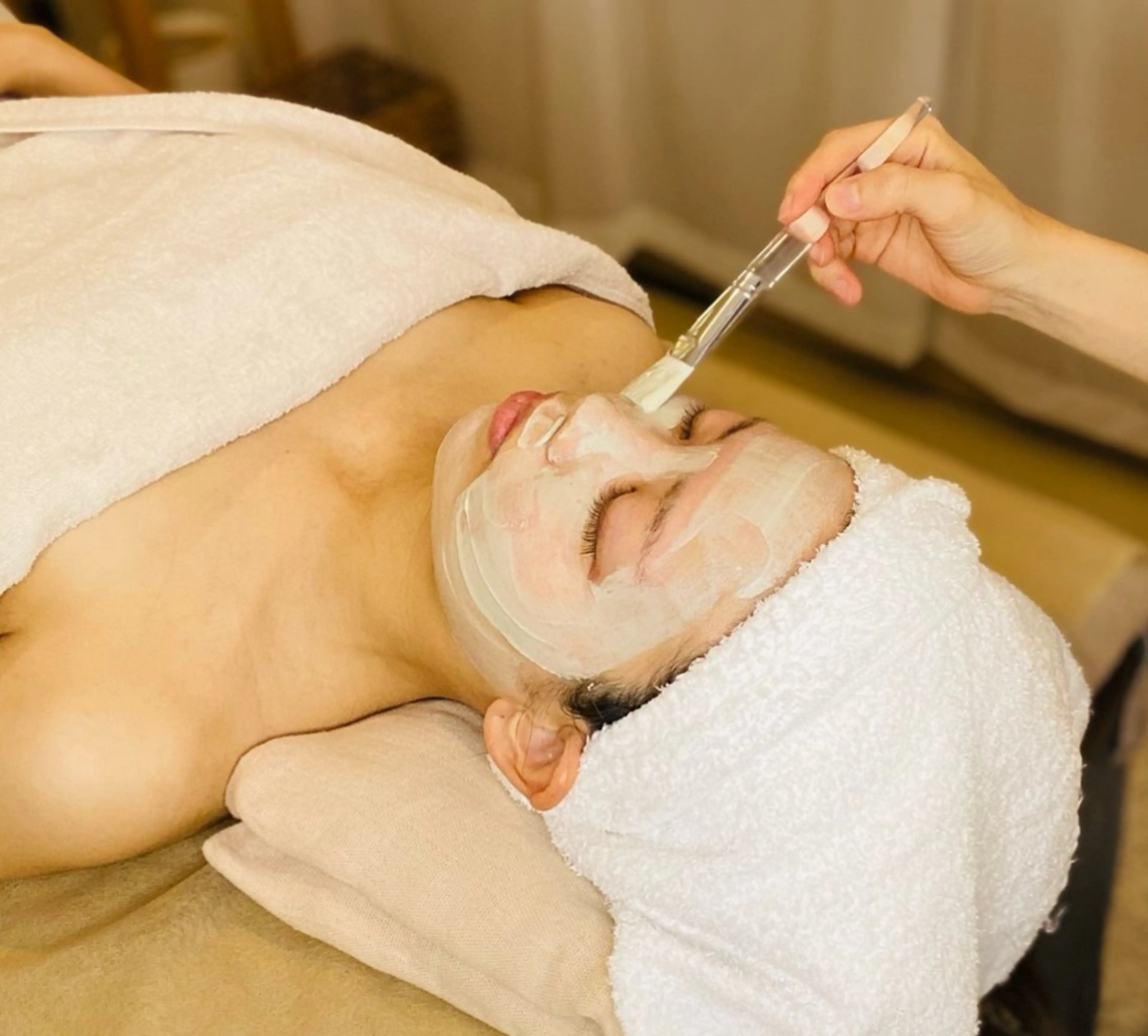 【ぷる艶肌】フェイシャル60分/肌ケア難民必見👀たるみ/ニキビ/シミ/しわ/くすみの写真