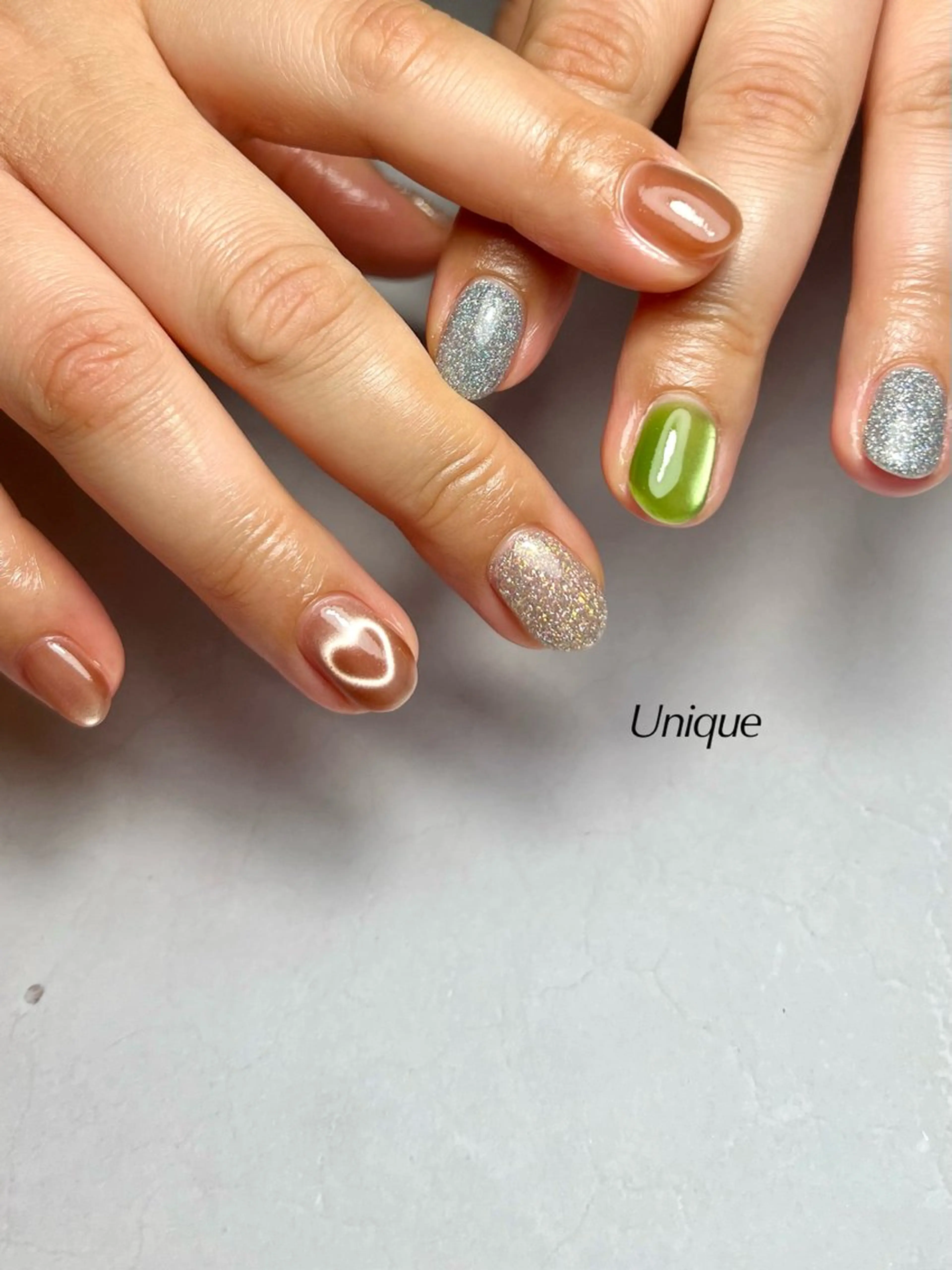 ネイル ハンドネイル Unique 【ユニーク】のネイルデザイン