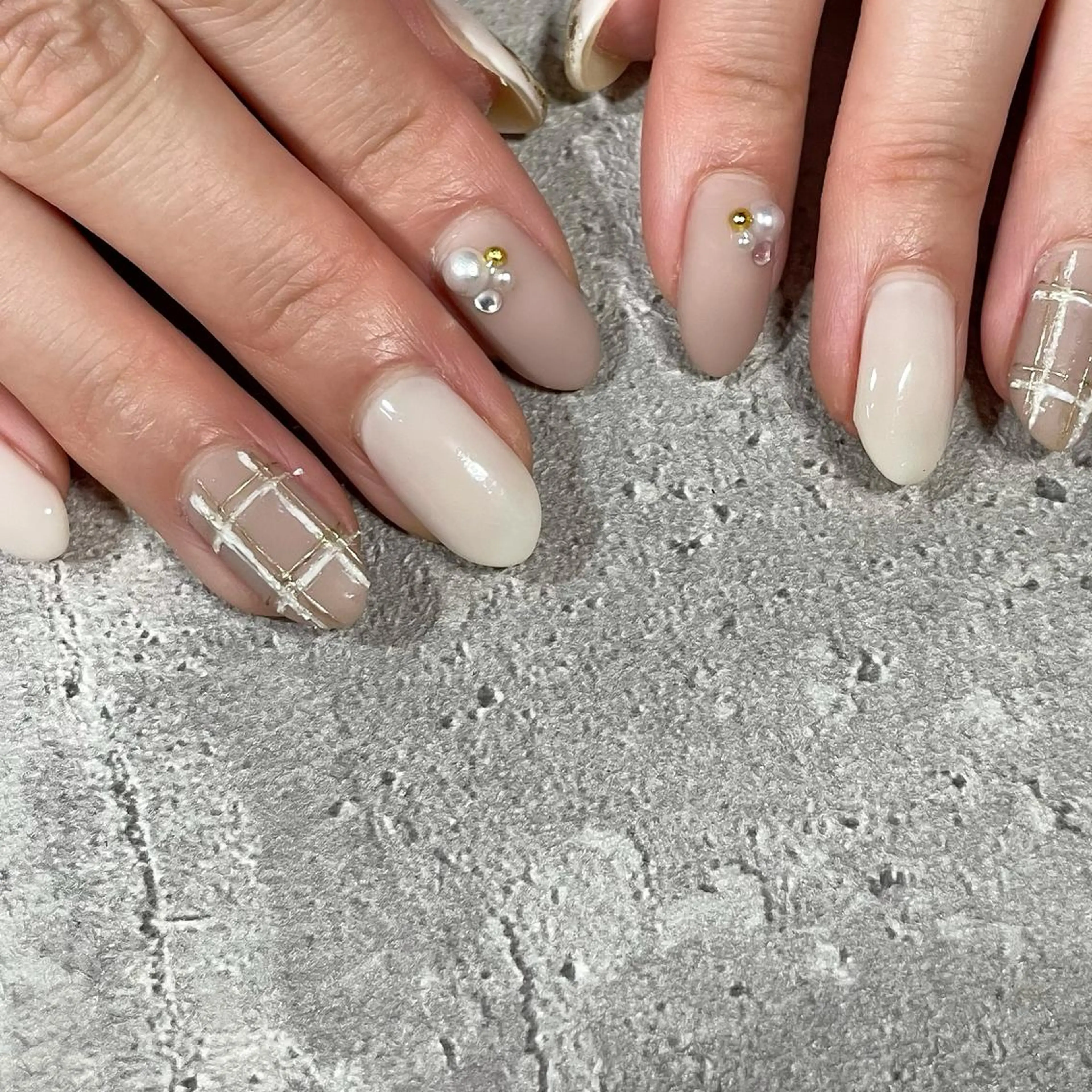 ネイル ジェルネイル 東 千夏のネイルデザイン