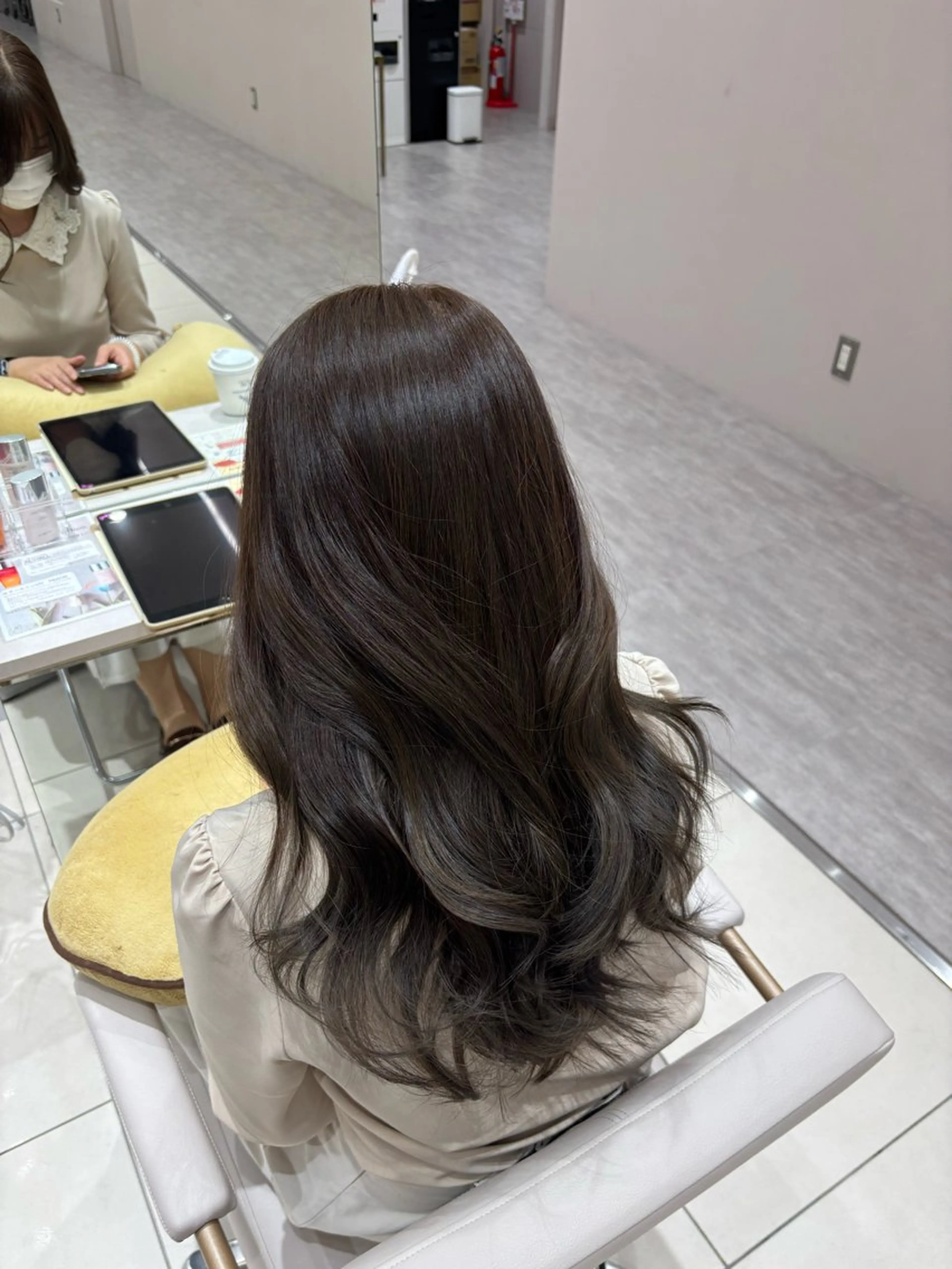 ロング カラー ヘアカラー トリートメント 🤍艶髪透明感 カラー/直井優花🤍のヘアスタイル