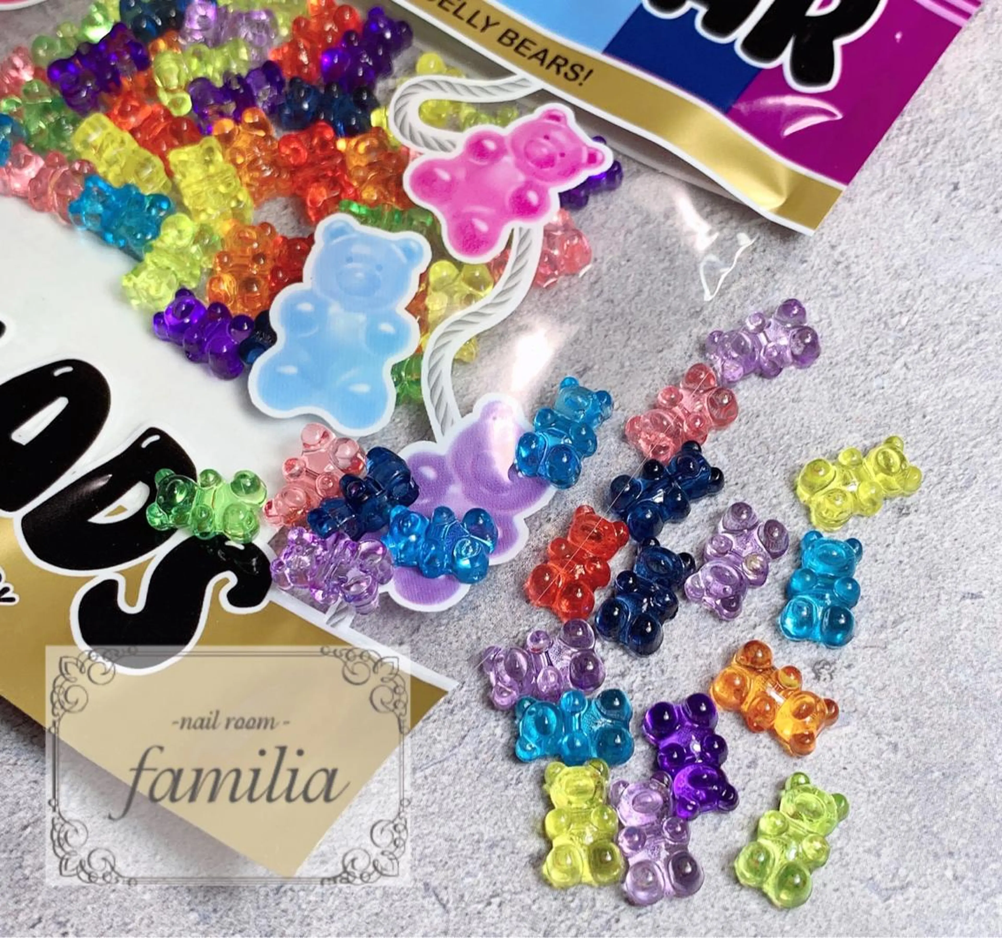 ネイル ハンドネイル -nailroom- familiaのネイルデザイン