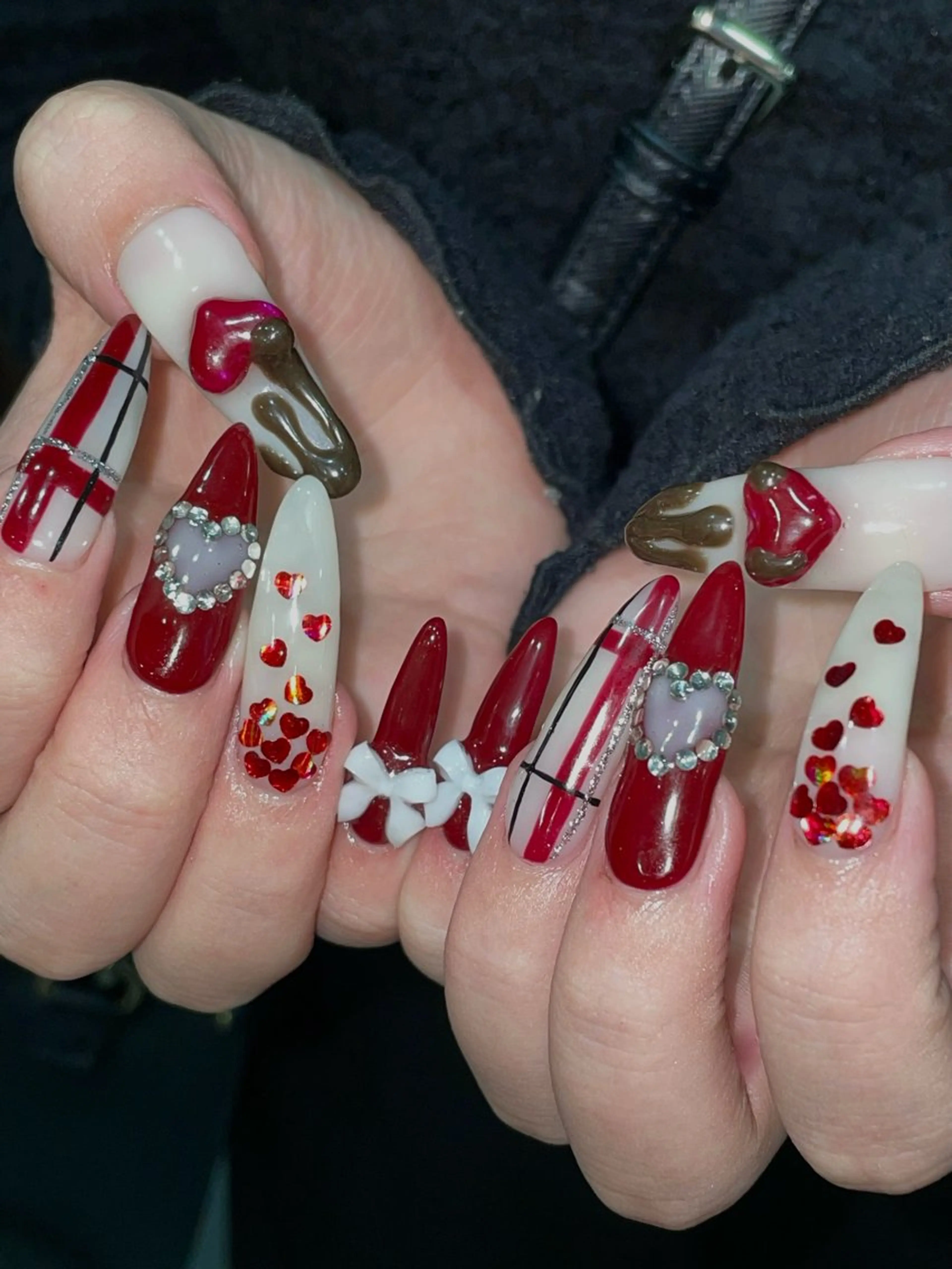 ネイル 【 ﾈｲﾘｽﾄ&ｱｲ ﾘｽﾄ】キヨカのネイルデザイン