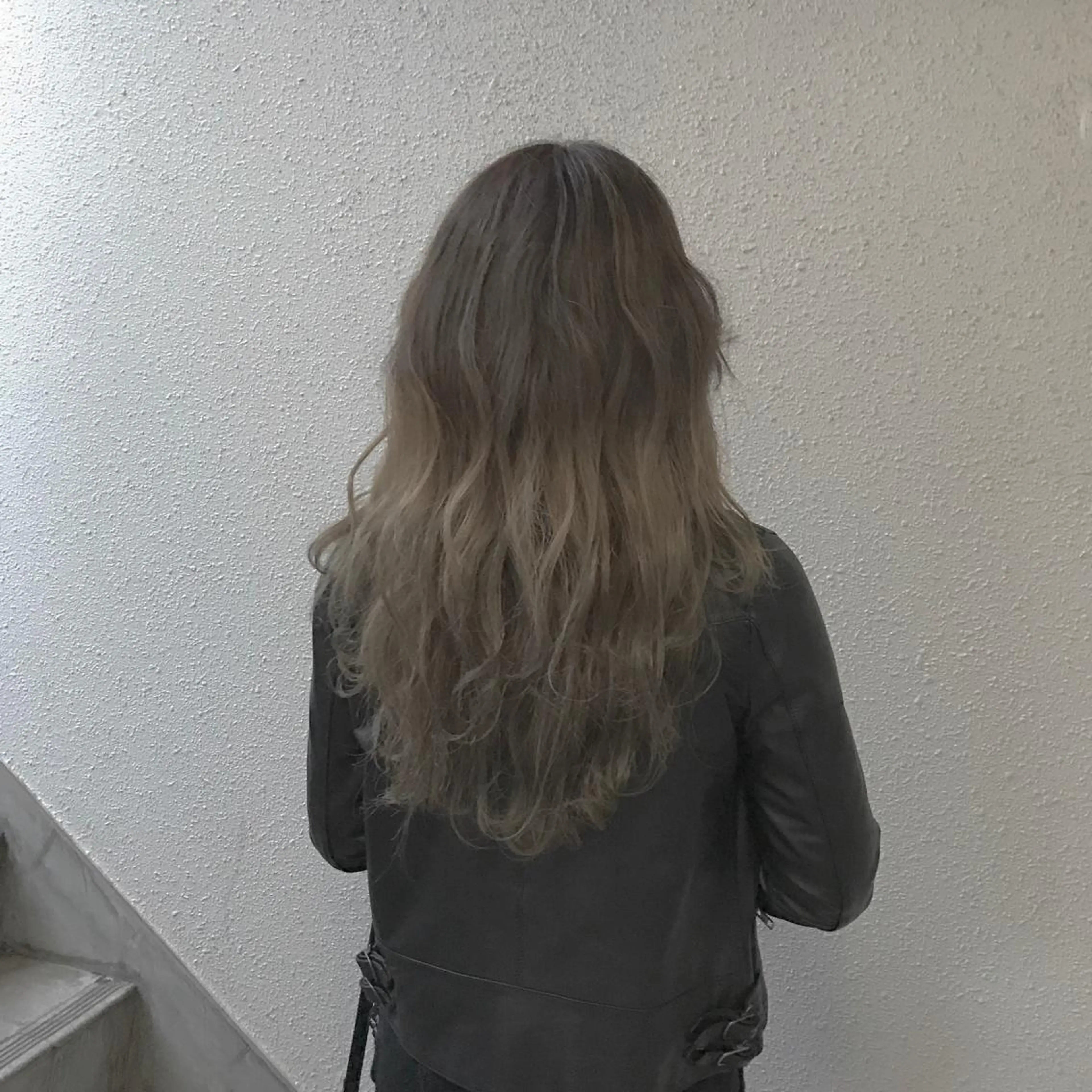 ロング カラー グラデーションカラー インナーカラー/天神 ブリーチ/吉田のヘアスタイル