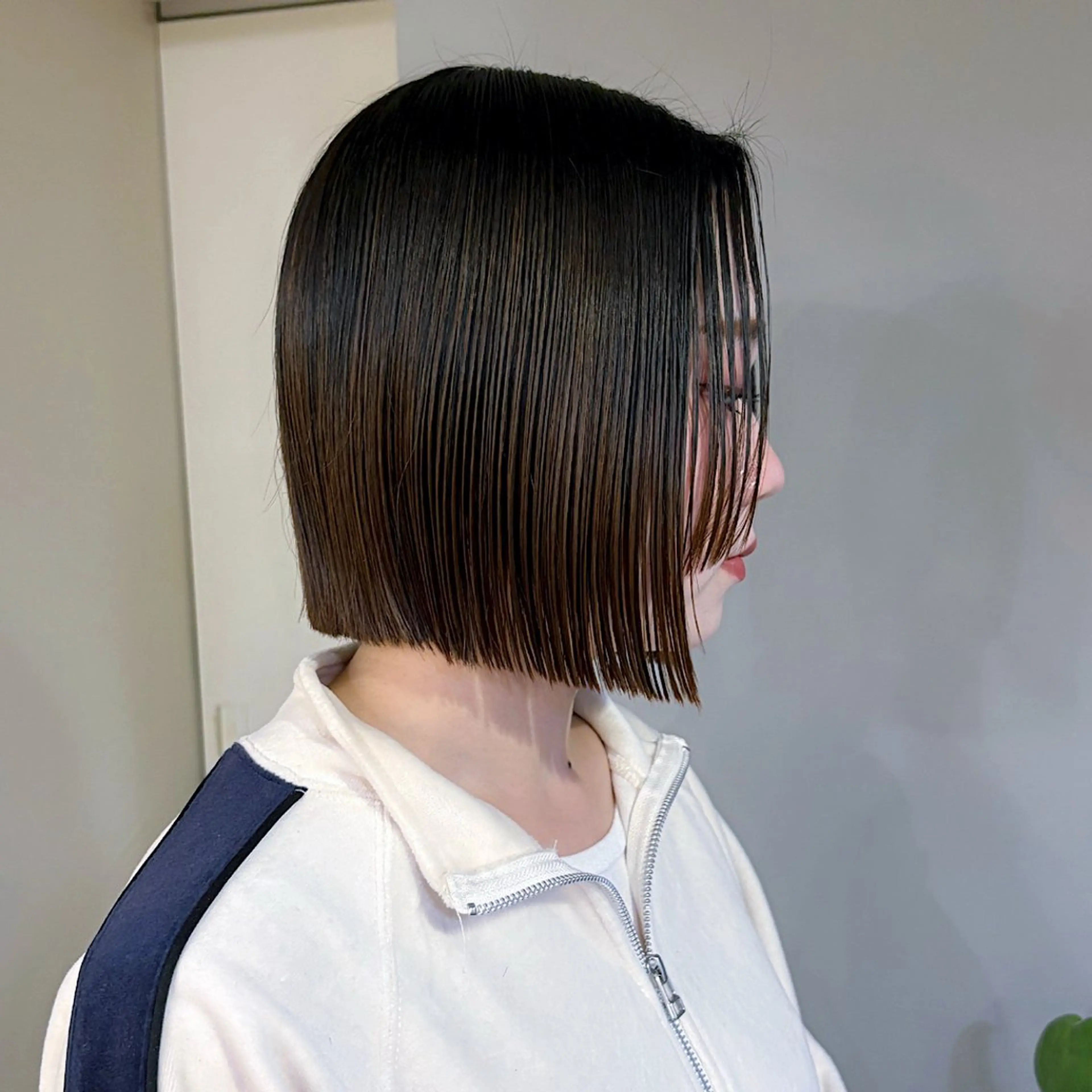 ショート カット 縮毛矯正 HAIR&MAKE.sia所属・心斎橋ボブ 好原良真のヘアスタイル