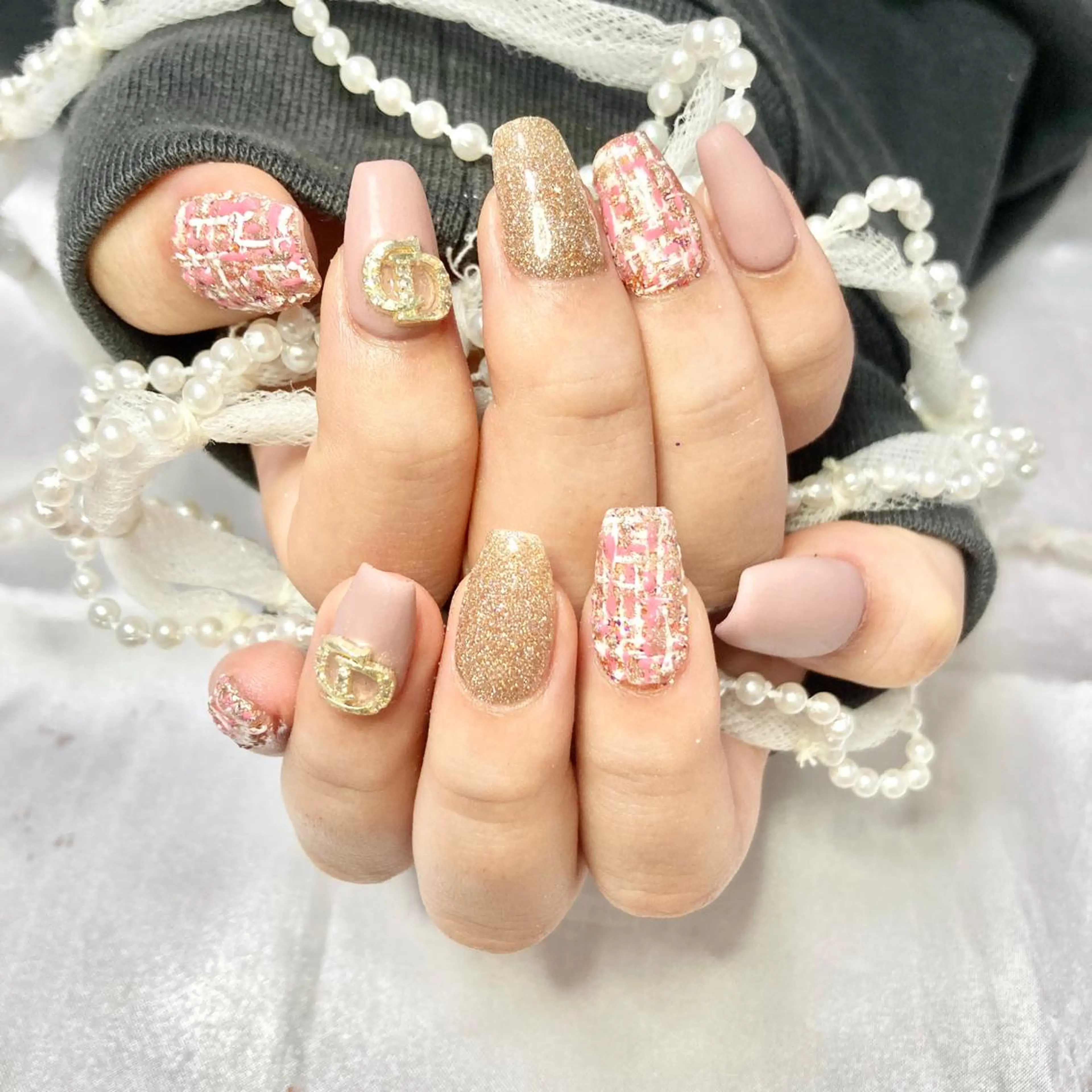 ネイル アートネイル オーロラネイル べっ甲ネイル ブラウン フラッシュネイル ハンドネイル 韓国ネイル/新大久保 /駅近　【Toko】のネイルデザイン