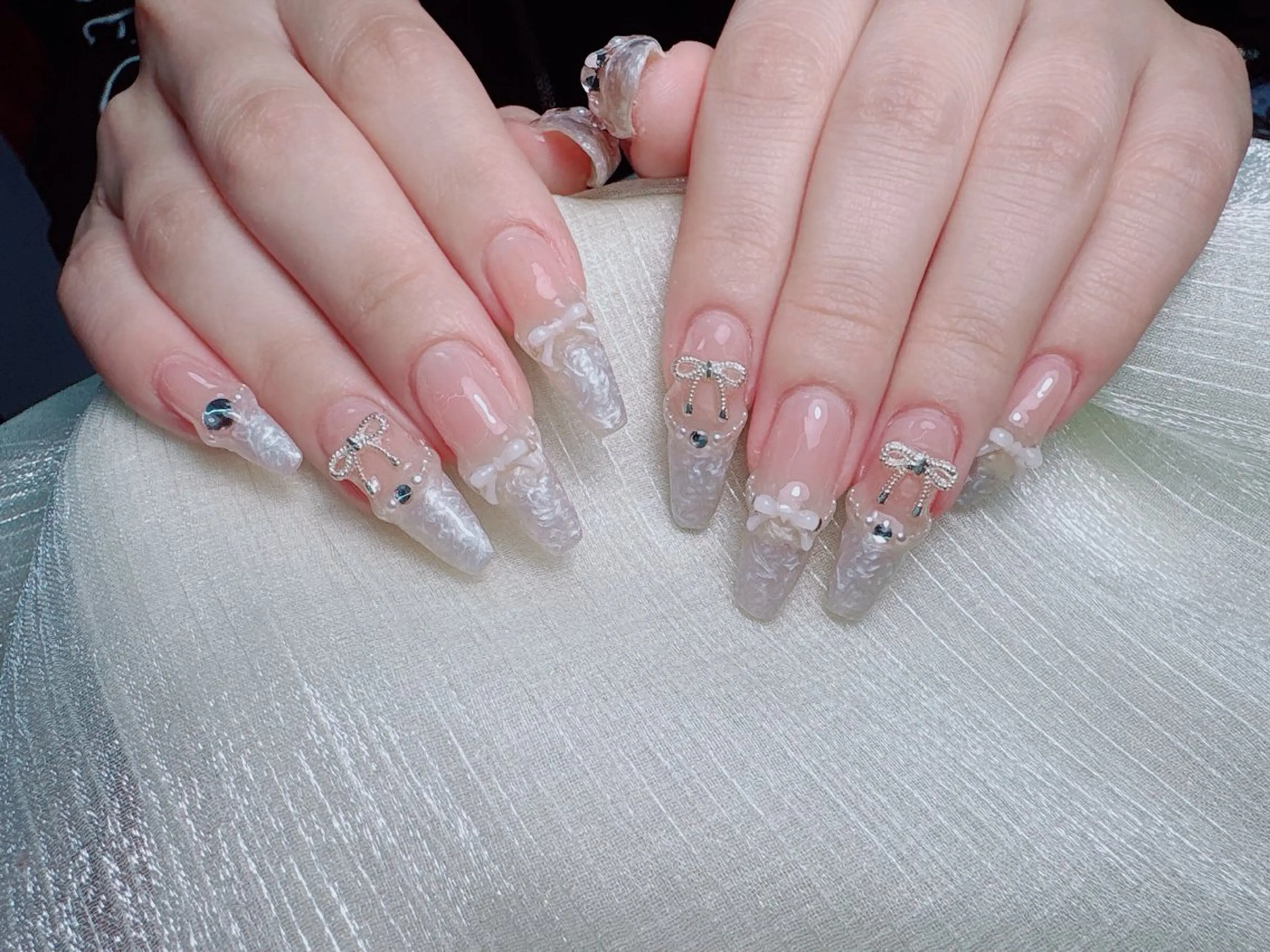 ネイル ハンドネイル Yuxi Beauty salon 【ユーシィー ビューティ サロン】所属・ユーシーネイルサロン 池田公園店のネイルデザイン