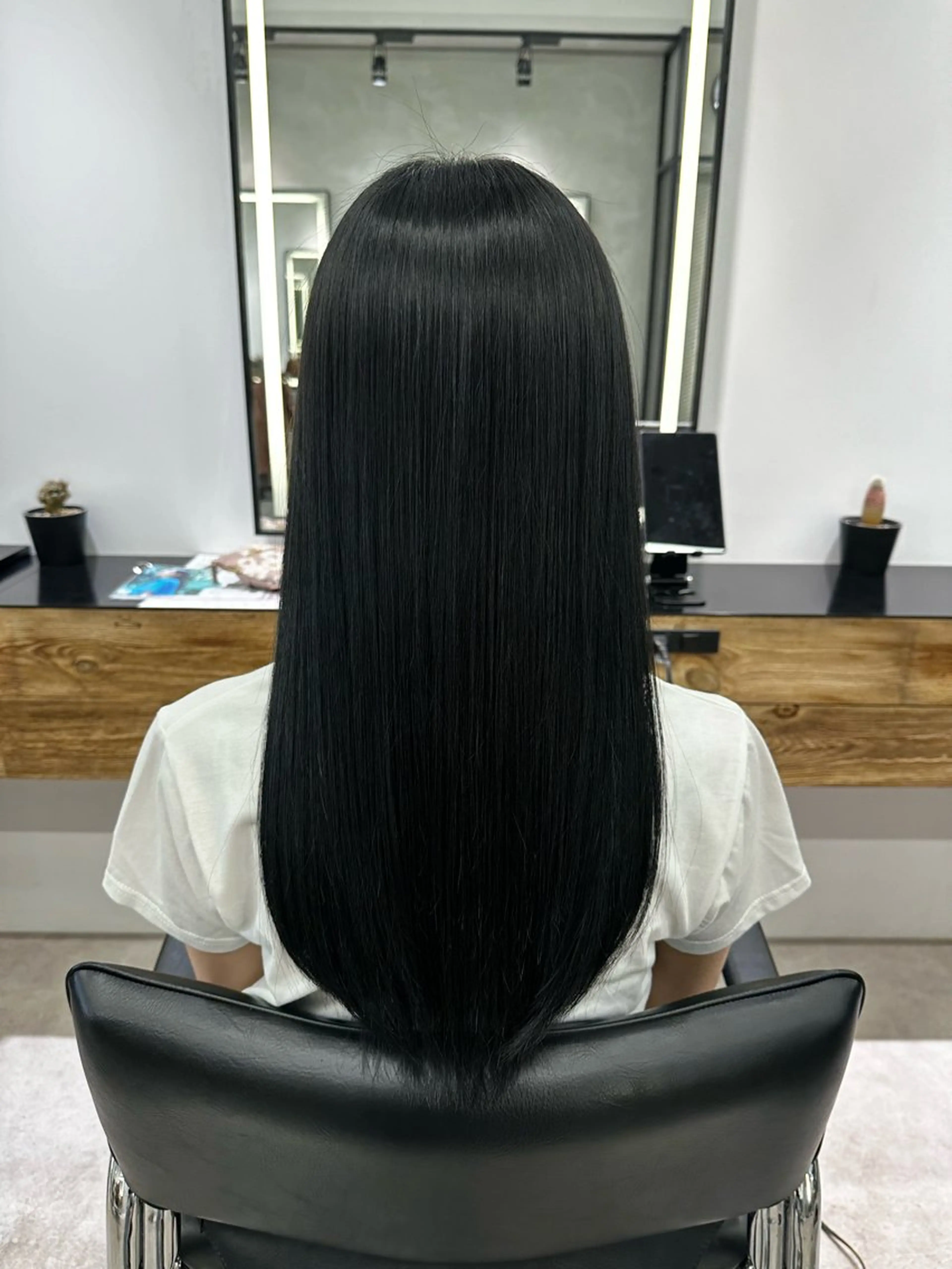 セミロング 髪質改善 little川越店所属・山本 れいのヘアスタイル