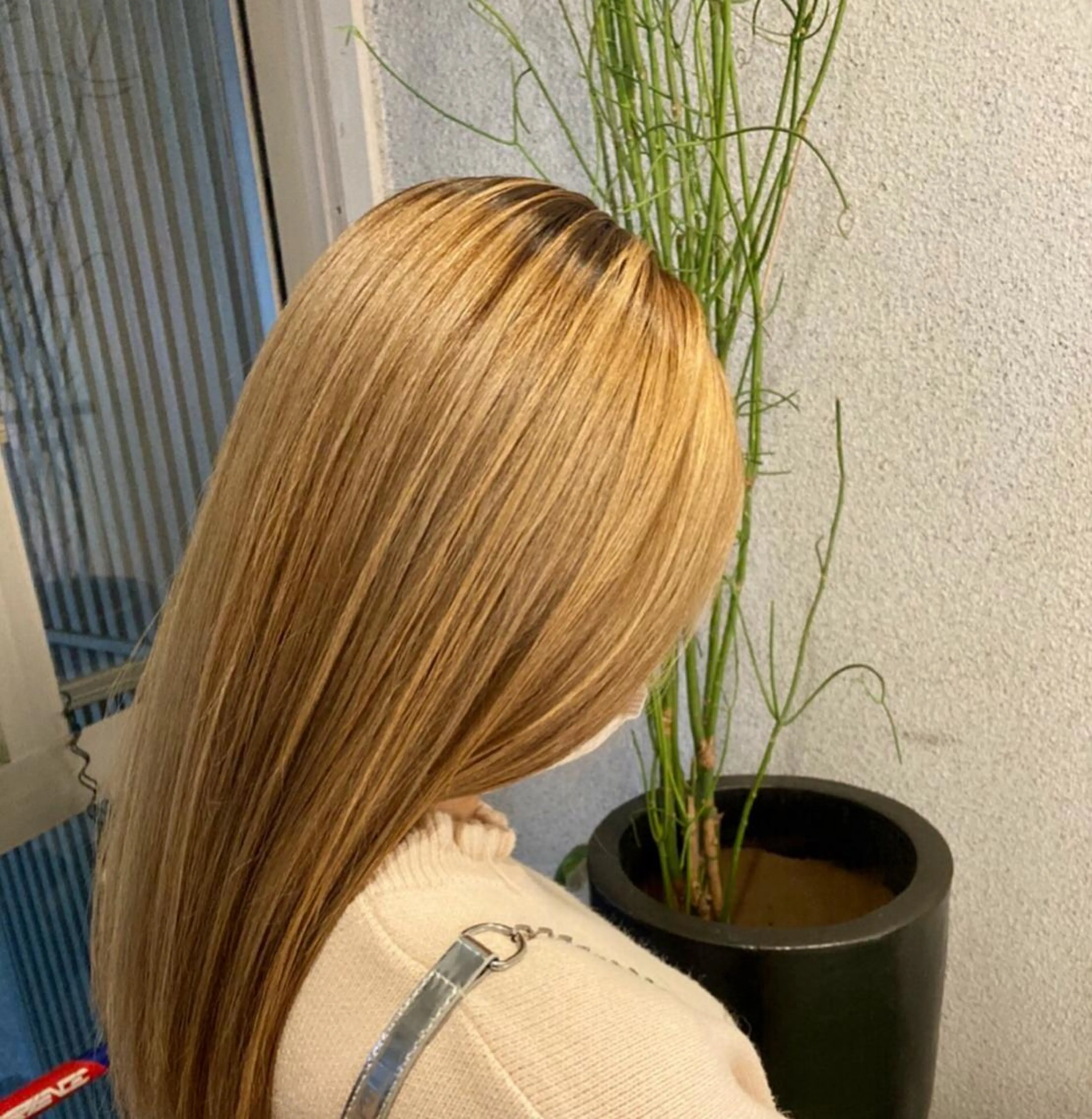 ロング カラー Largo所属・広中 裕一のマツエク・マツパデザイン