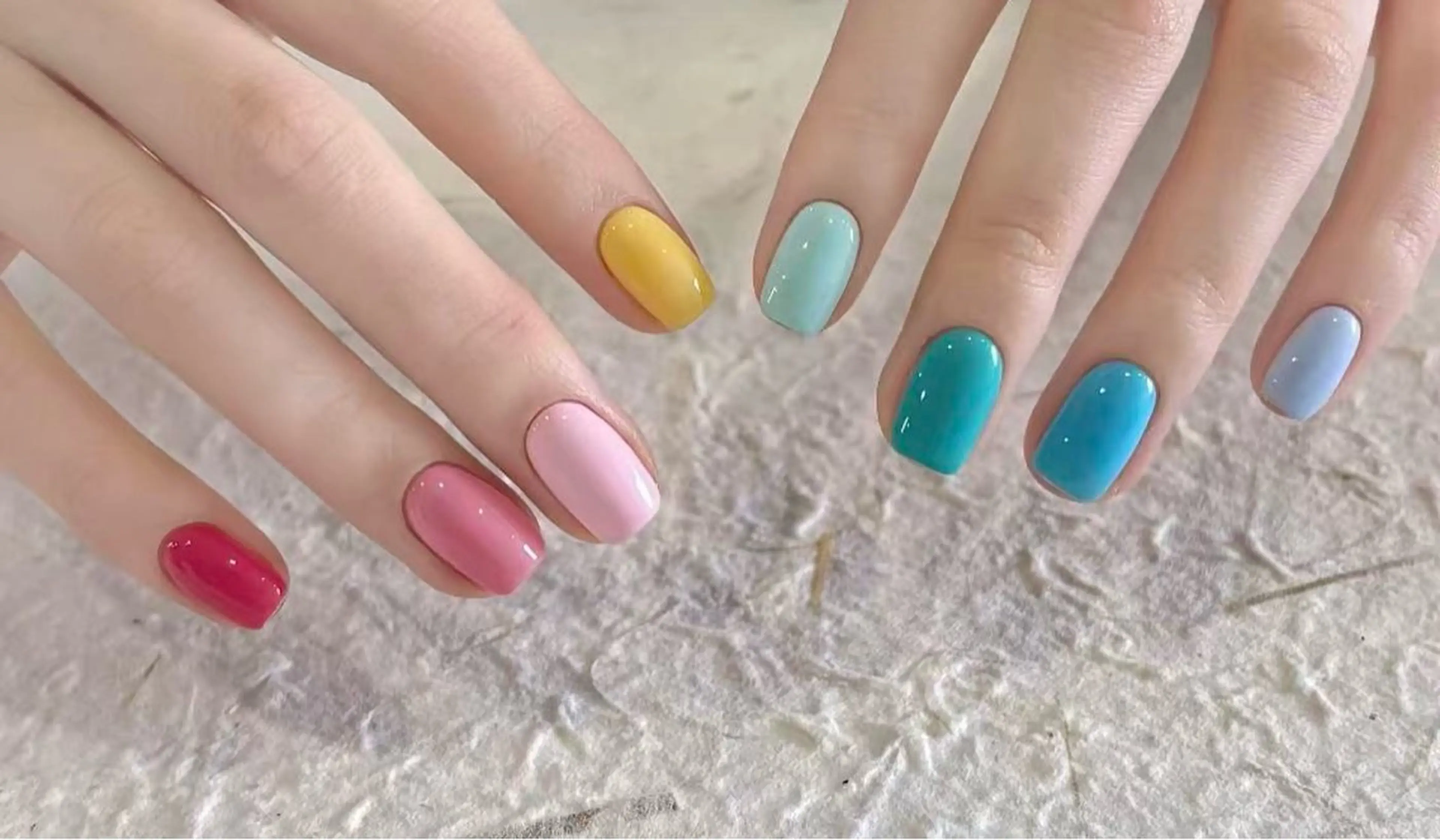 ワンカラーネイルの写真