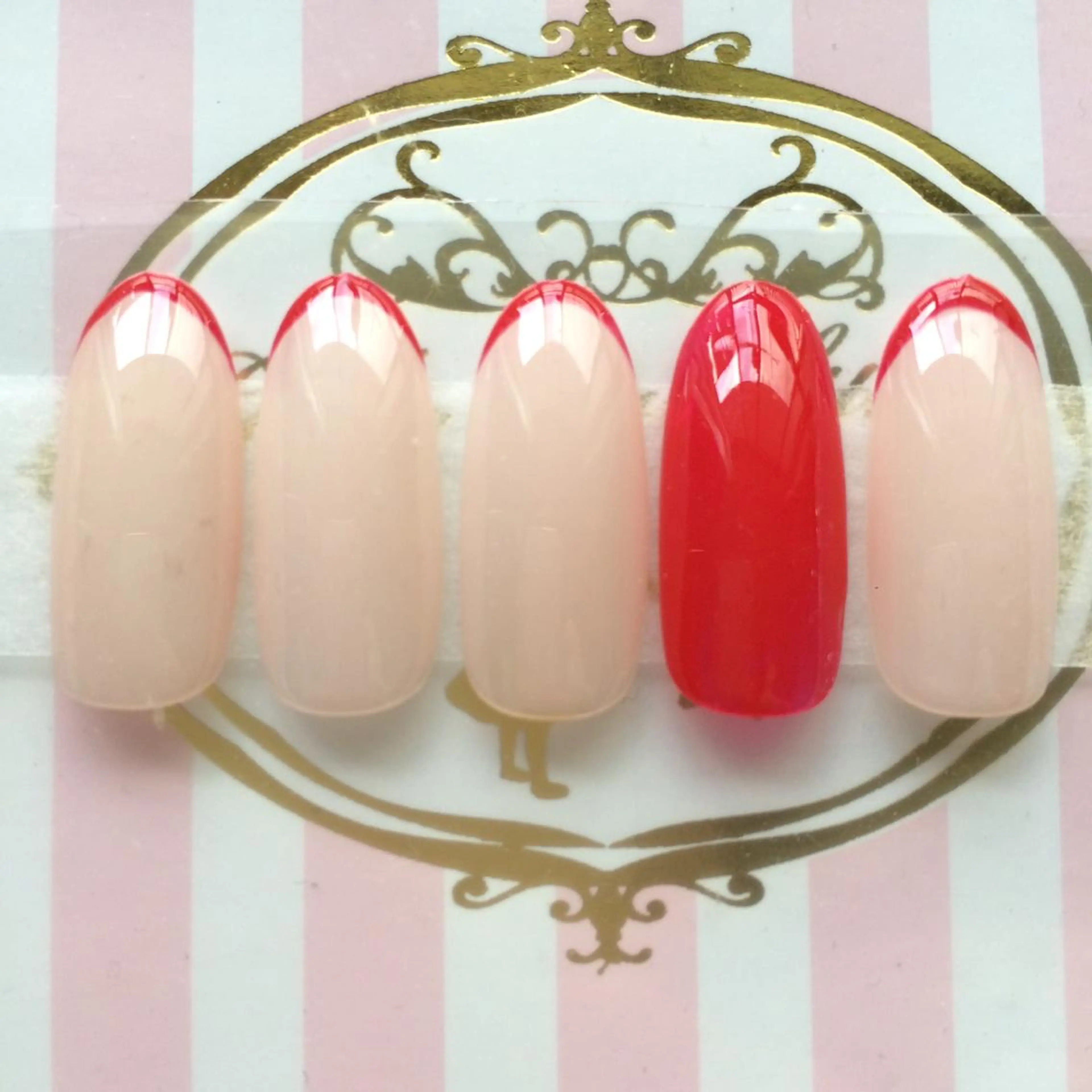 ネイル clover nailのネイルデザイン