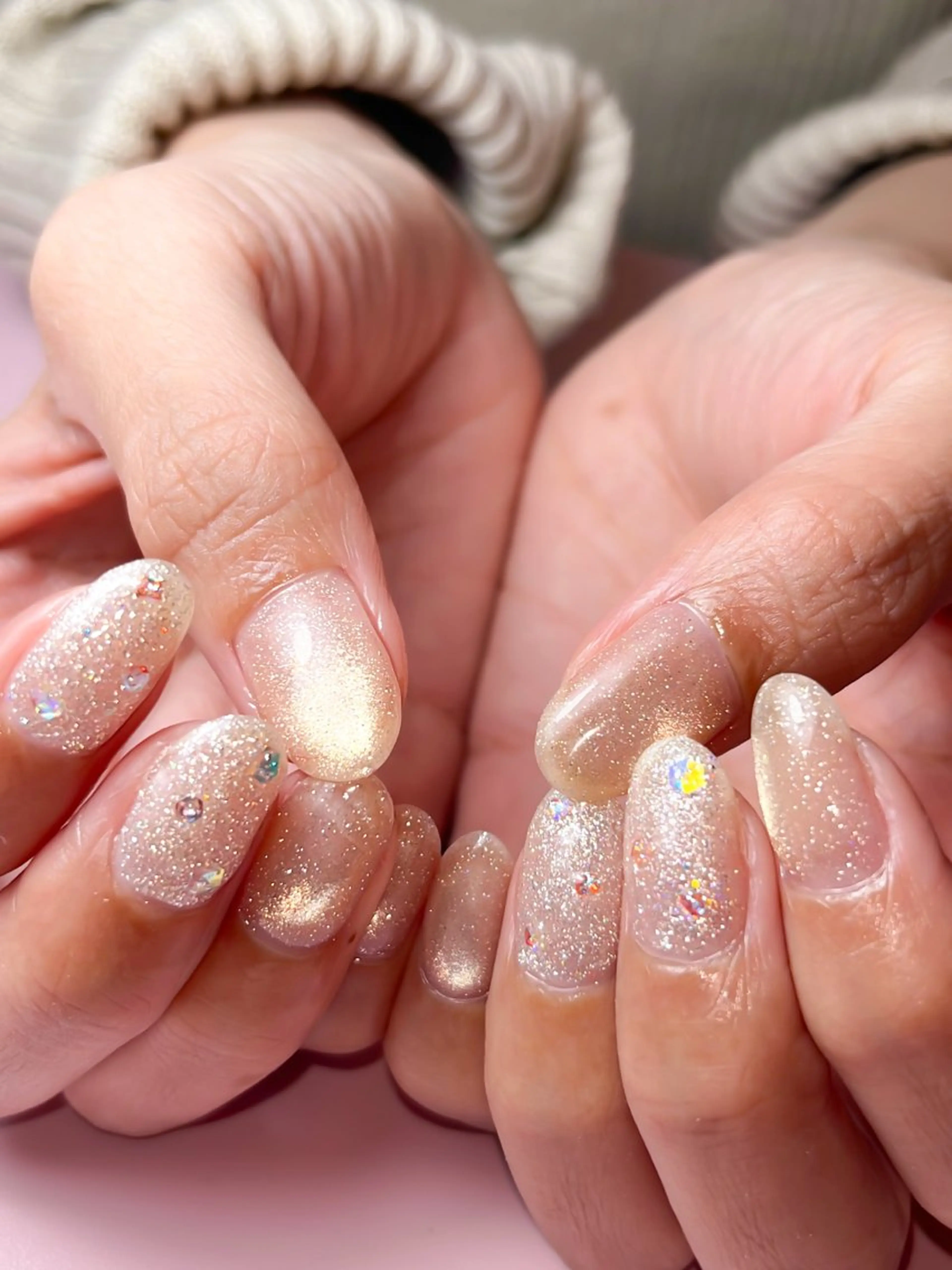 ネイル フラッシュネイル ジェルネイル ハンドネイル ハンドケア ナツインフィニティ ネイルズ（なつ）のネイルデザイン