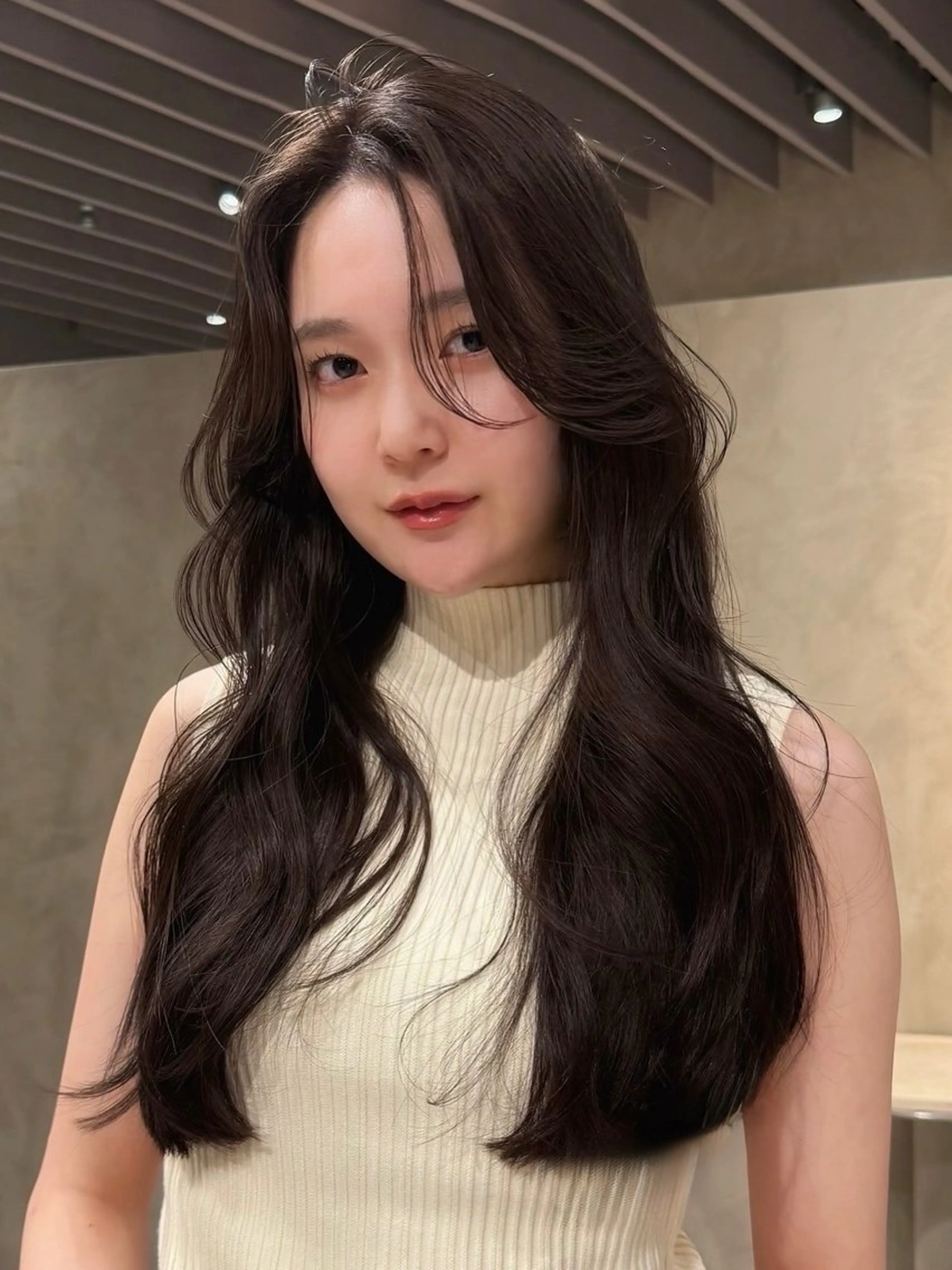 ロング レイヤーカット LEANE THE TOKYO所属・大人レイヤー 🍃外苑前/荒谷進介のヘアスタイル